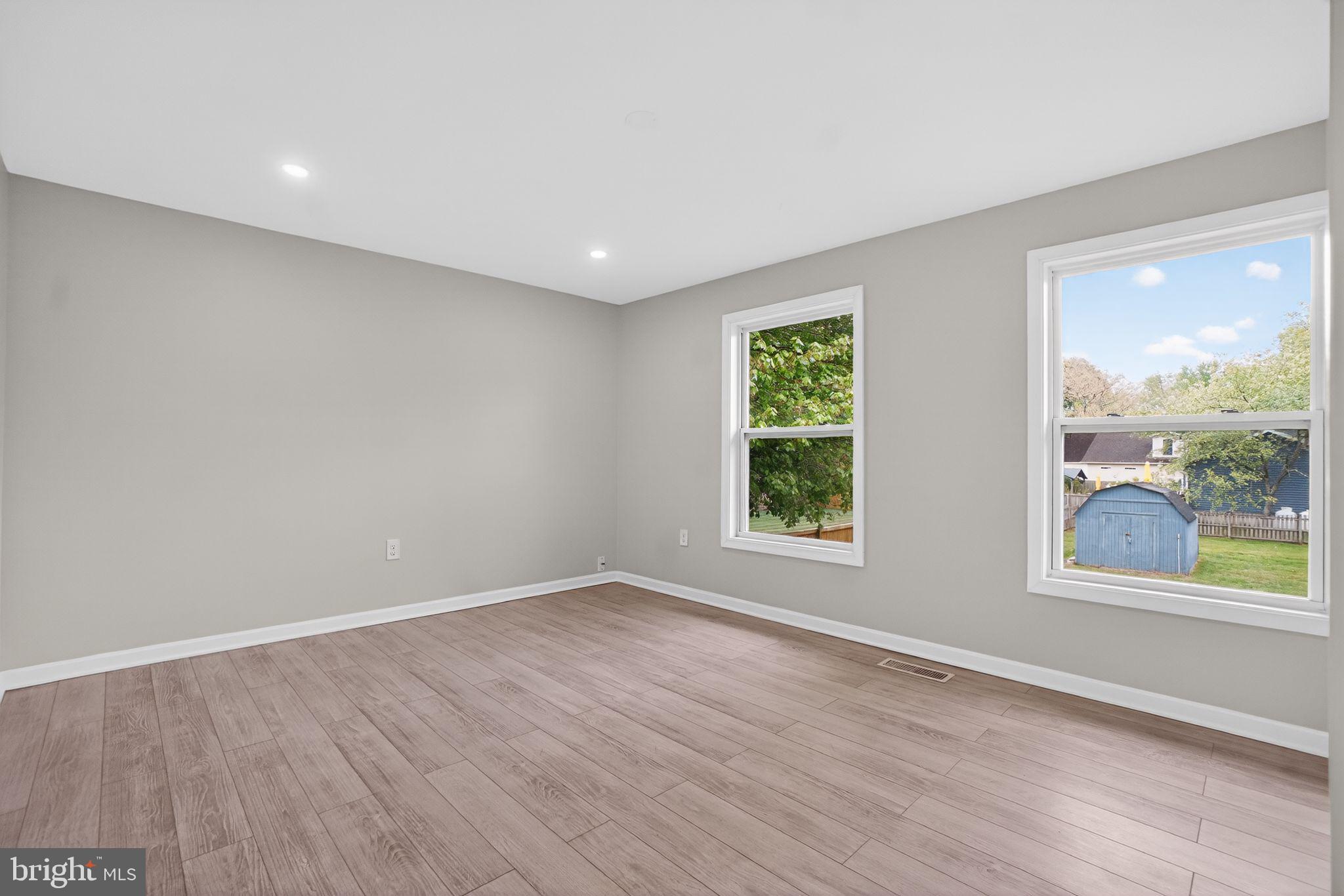 CLOVERFIELDS - Residential