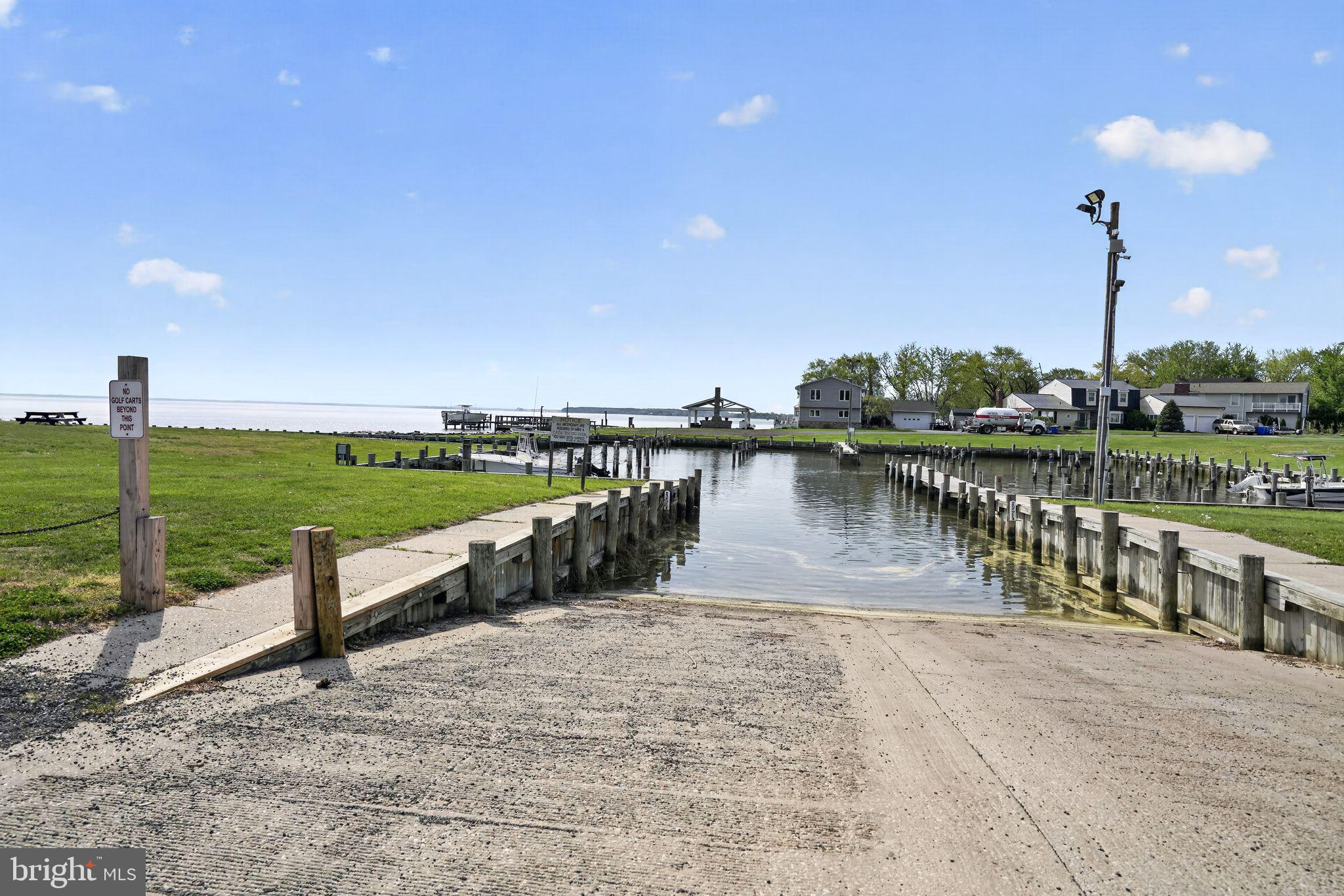 CLOVERFIELDS - Residential