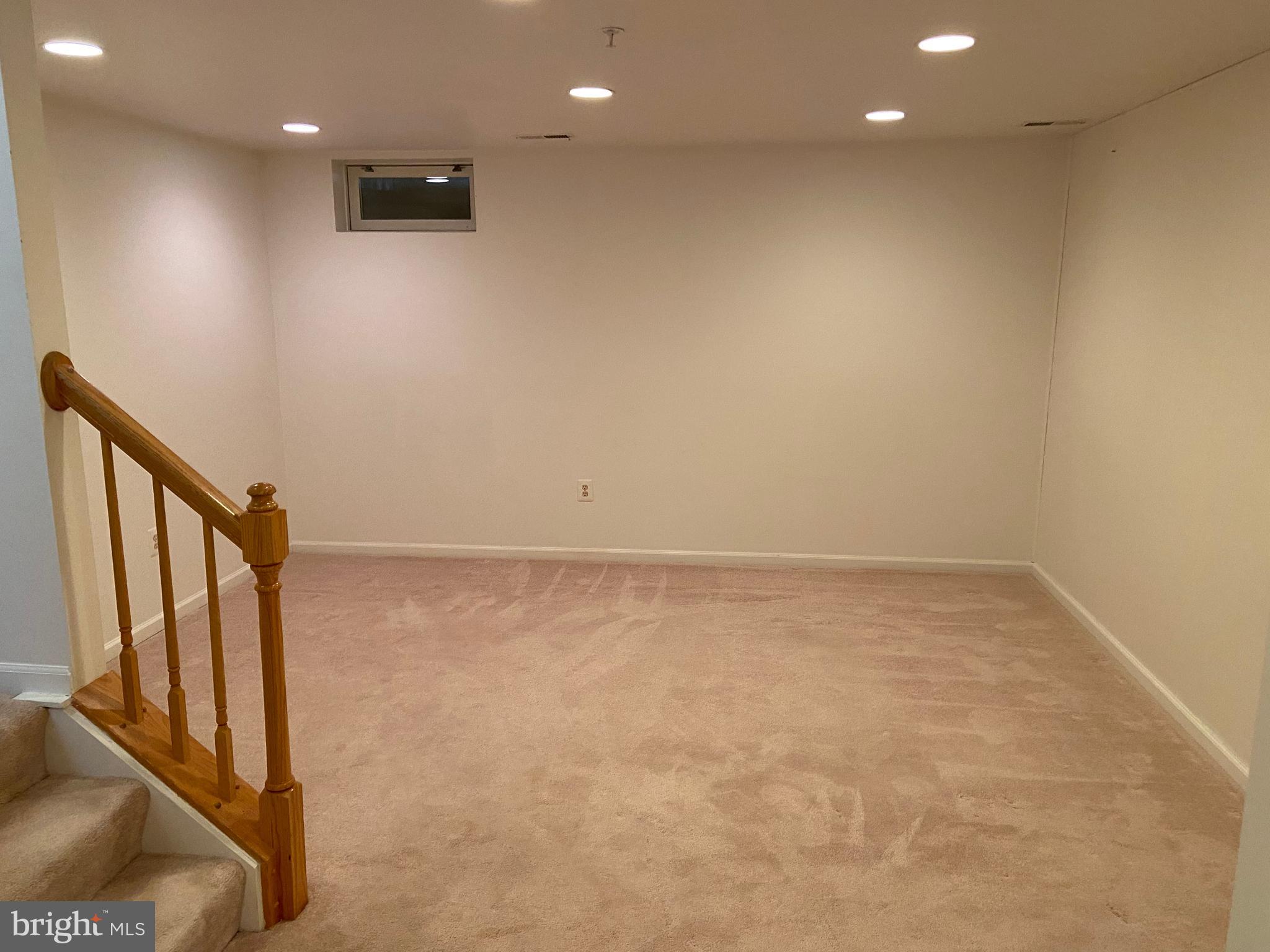 FOUR SEASONS ESTATES - Residential