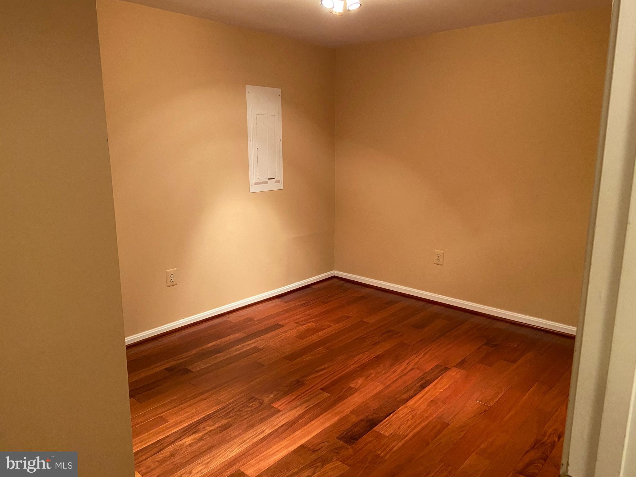 FOUR SEASONS ESTATES - Residential