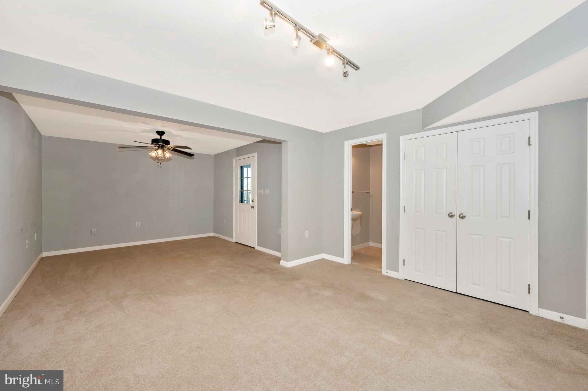 FAIRWAYS EAST - Residential