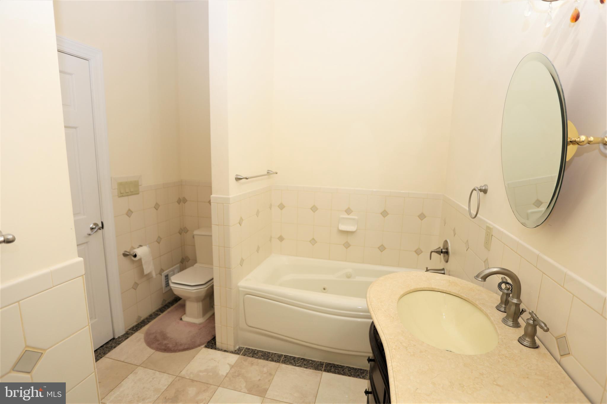 FERNWOOD - Residential Lease