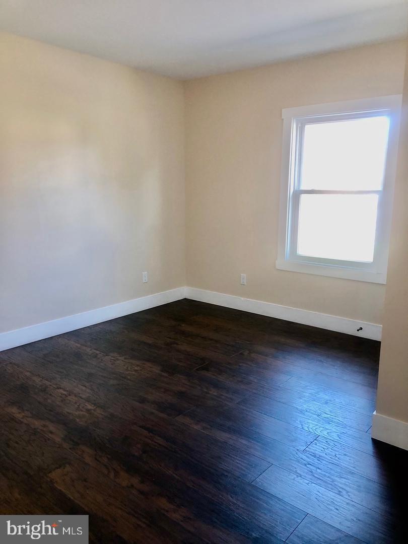 PAINTER - Residential Lease