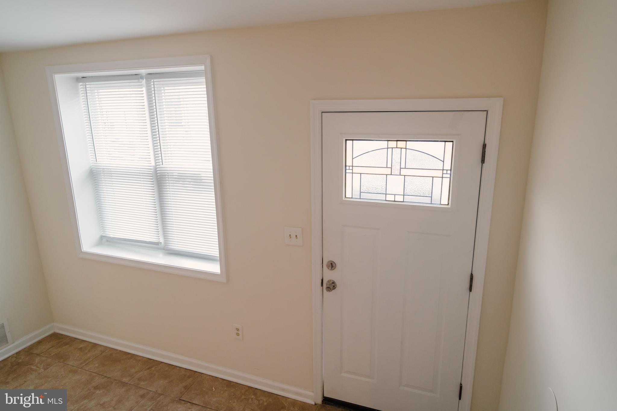 MANTUA - Residential