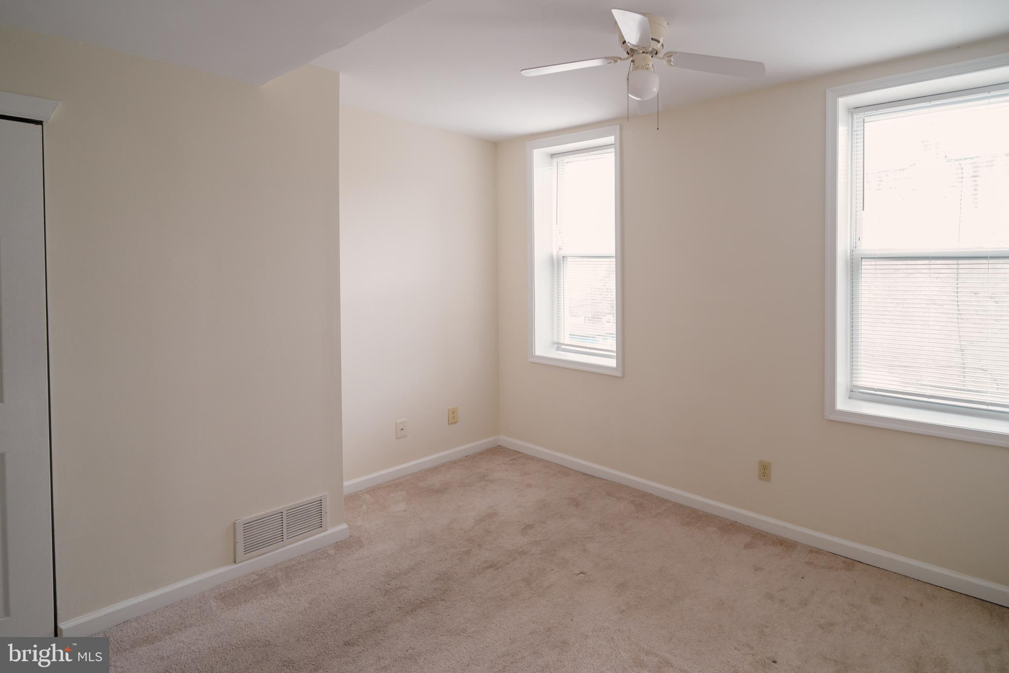 MANTUA - Residential