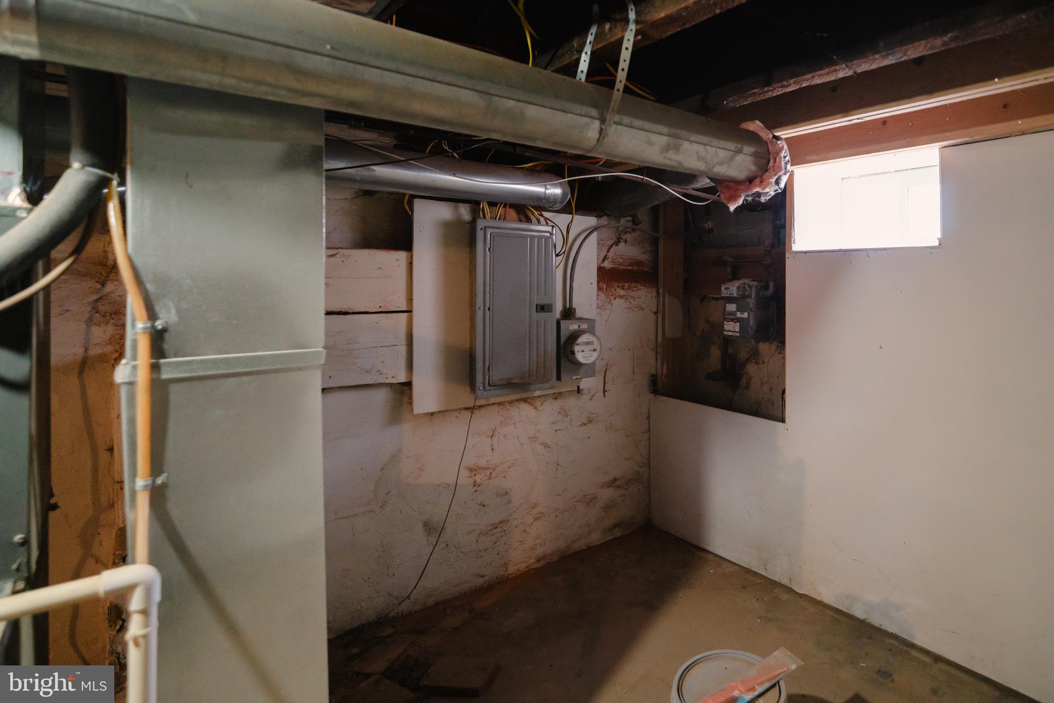 MANTUA - Residential