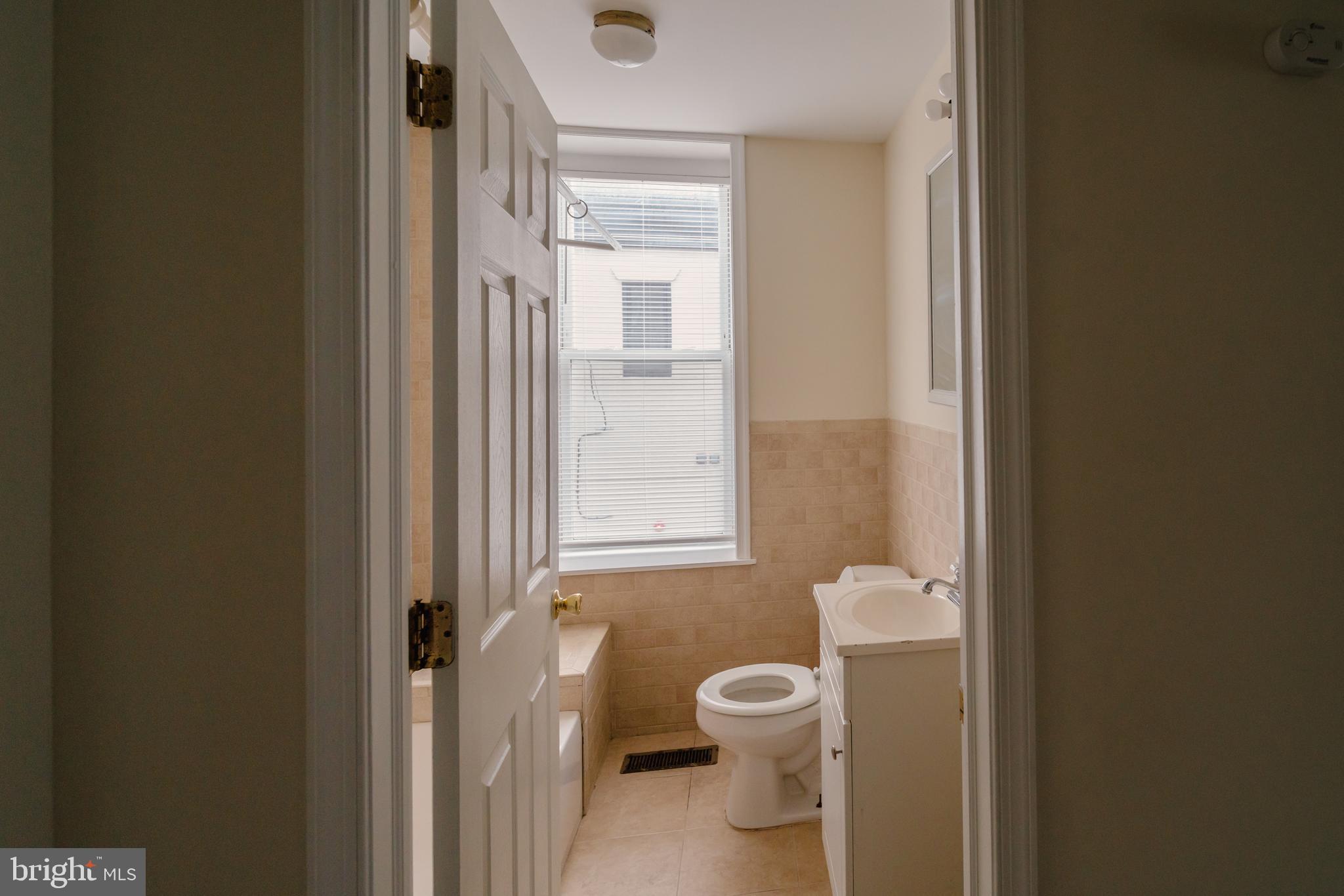 MANTUA - Residential