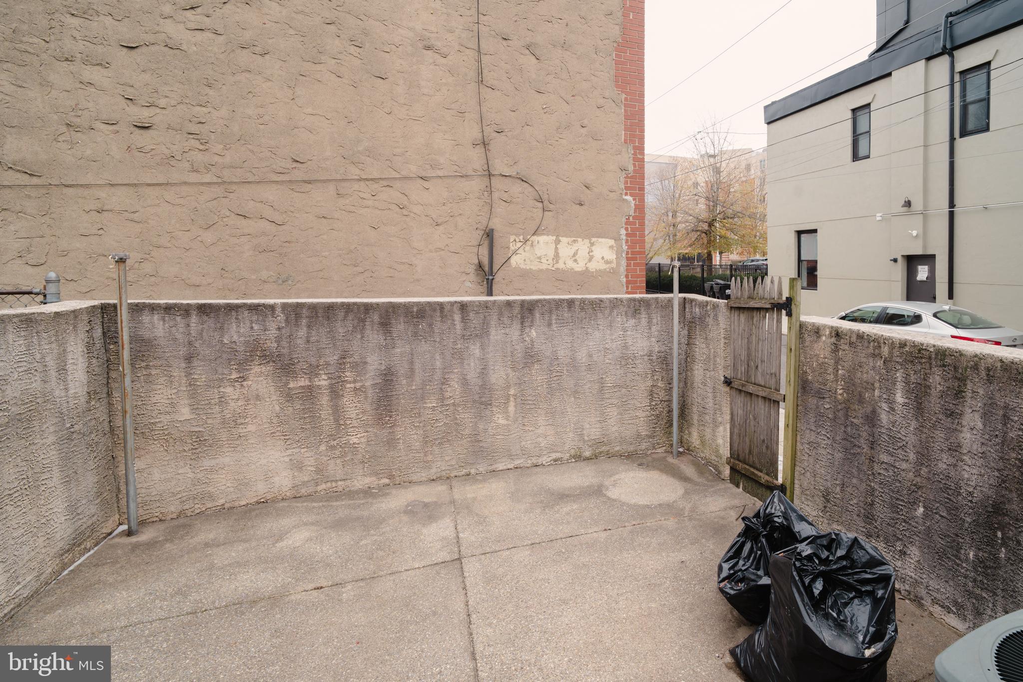 MANTUA - Residential