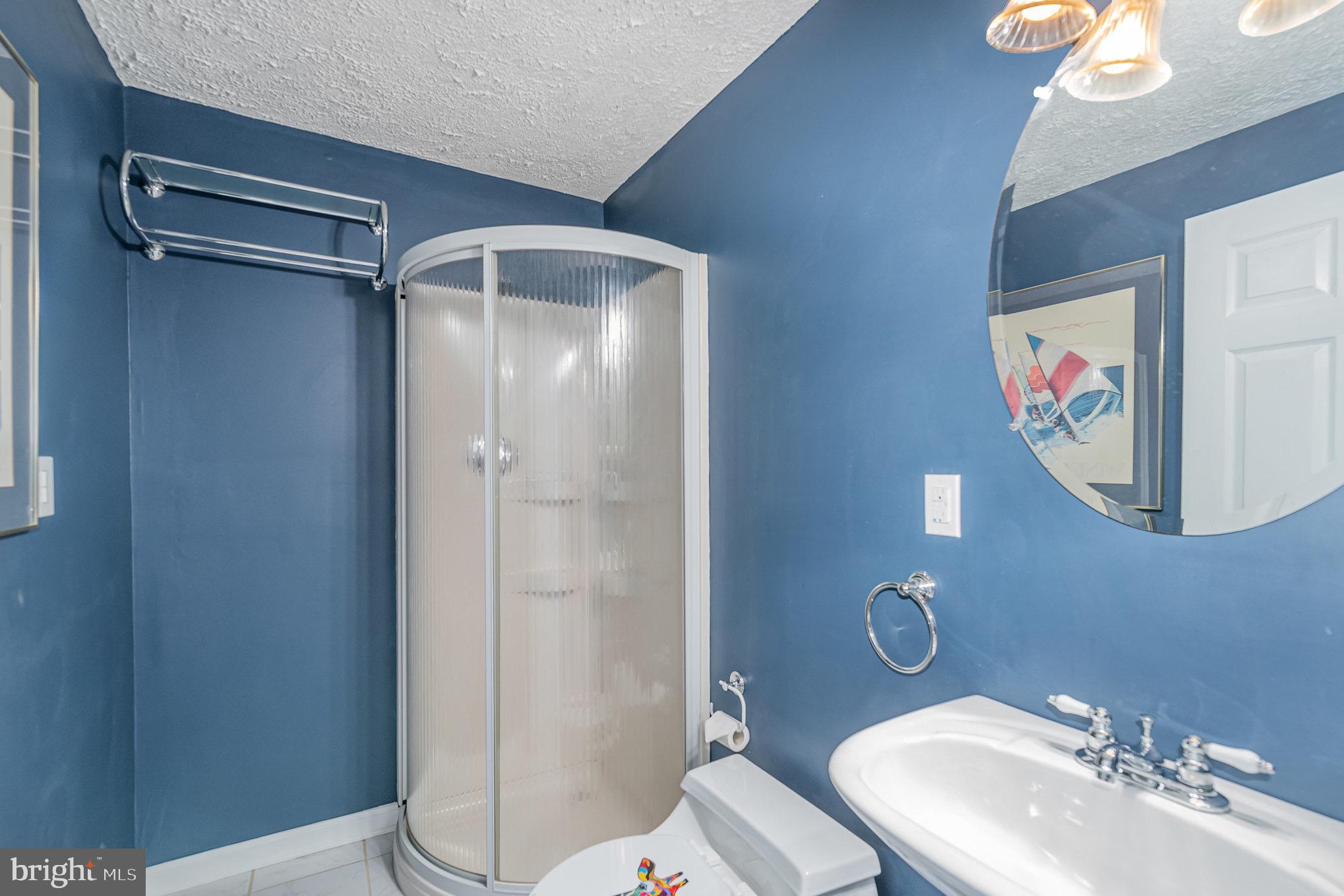 DEER SPRING - Residential