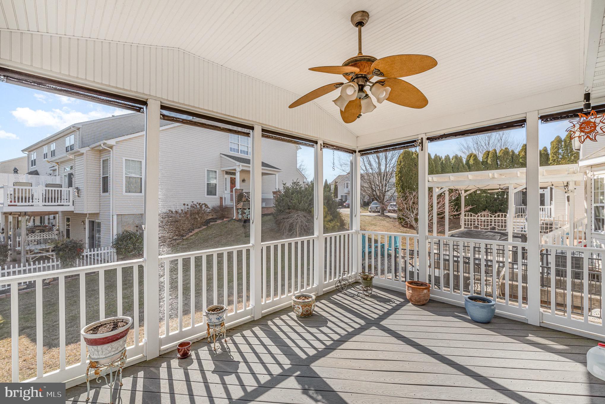 DEER SPRING - Residential