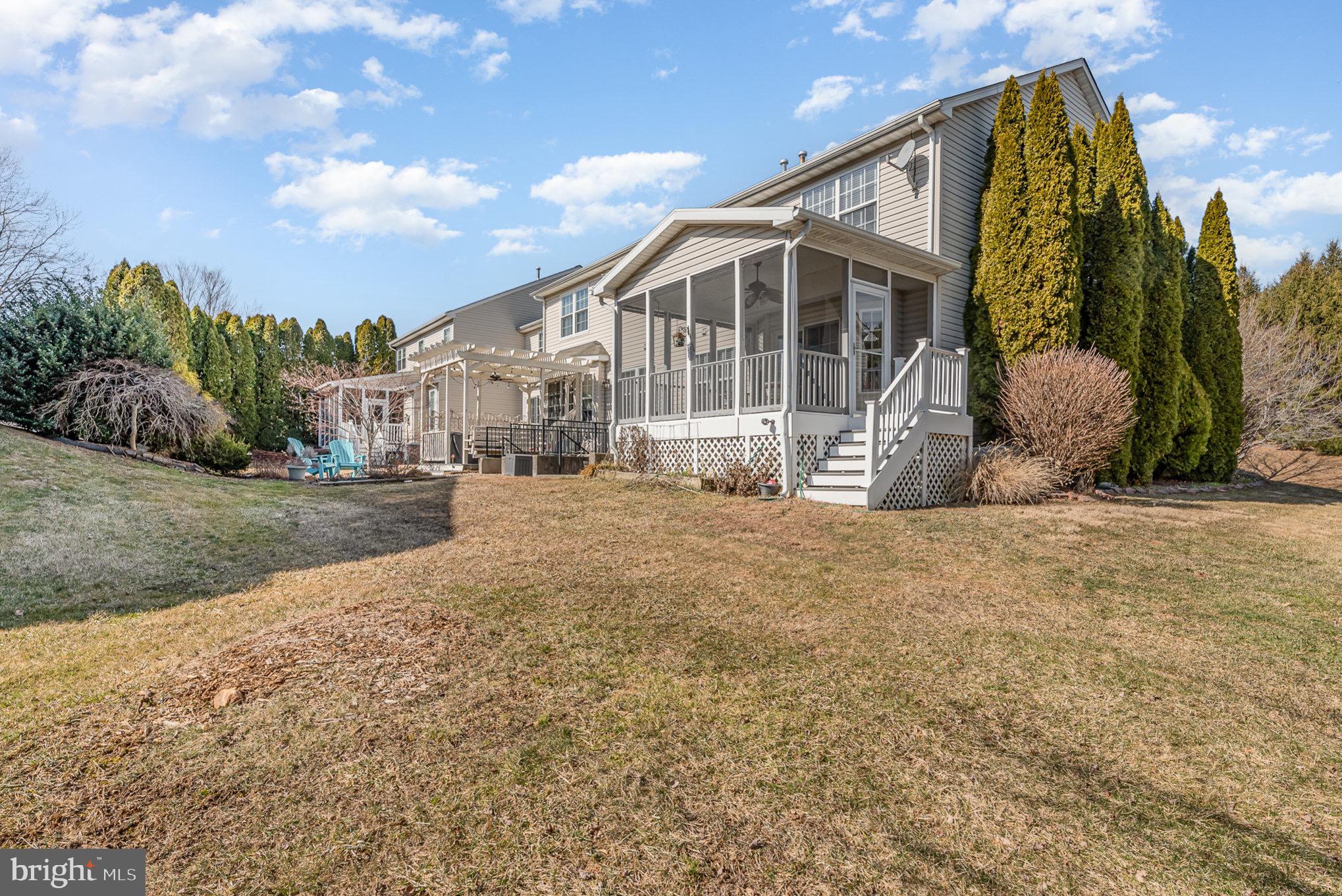 DEER SPRING - Residential