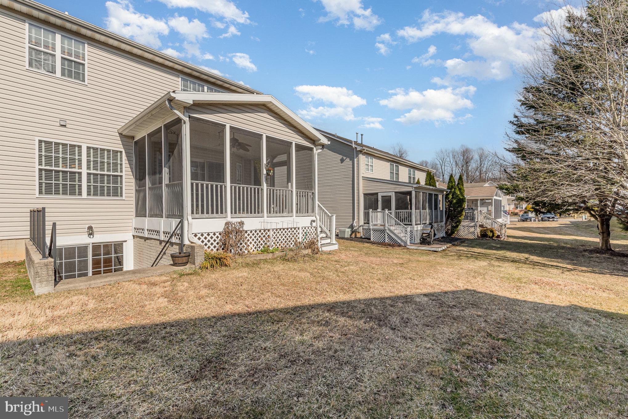 DEER SPRING - Residential