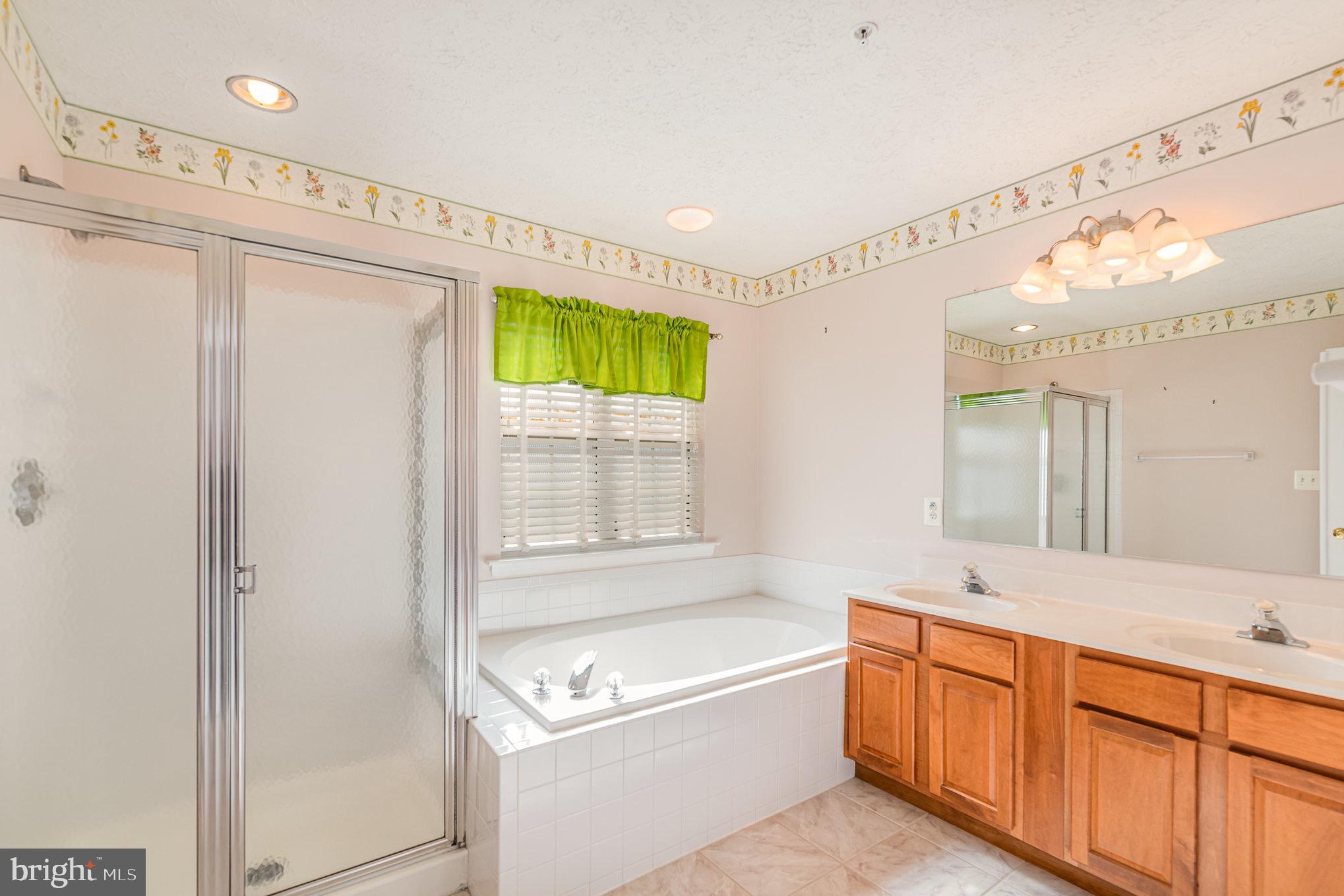 DEER SPRING - Residential