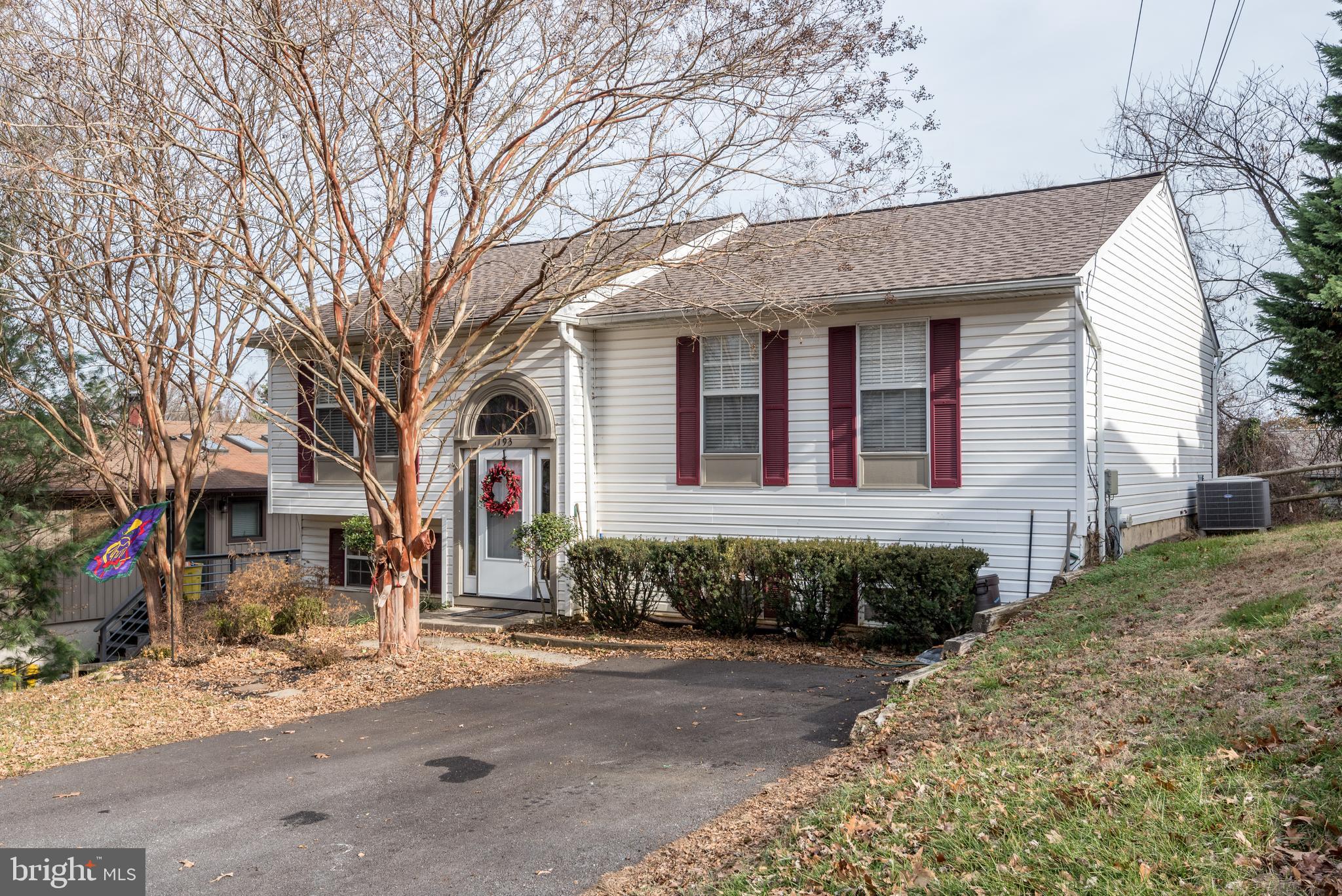 CAPE ST CLAIRE - Residential