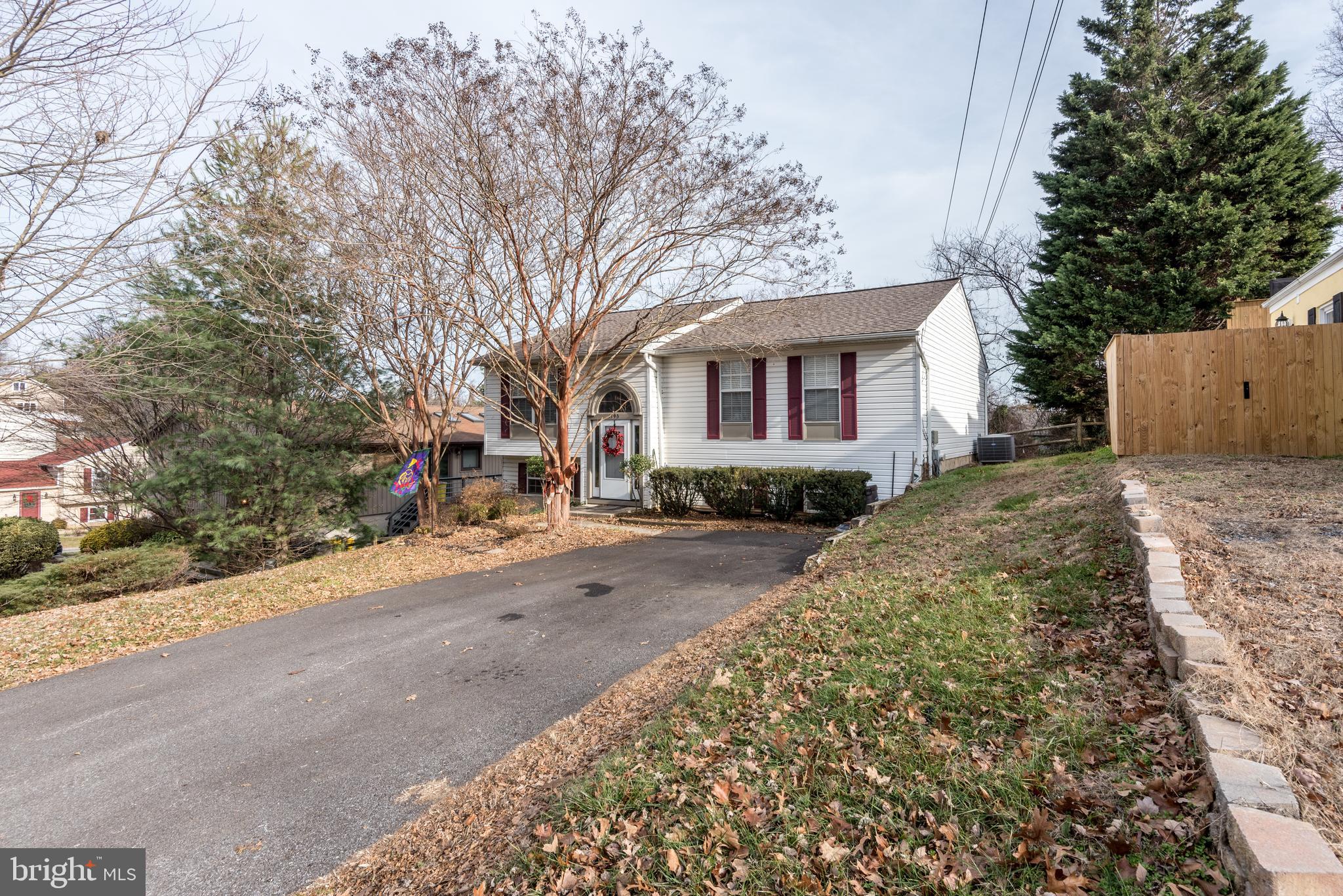 CAPE ST CLAIRE - Residential