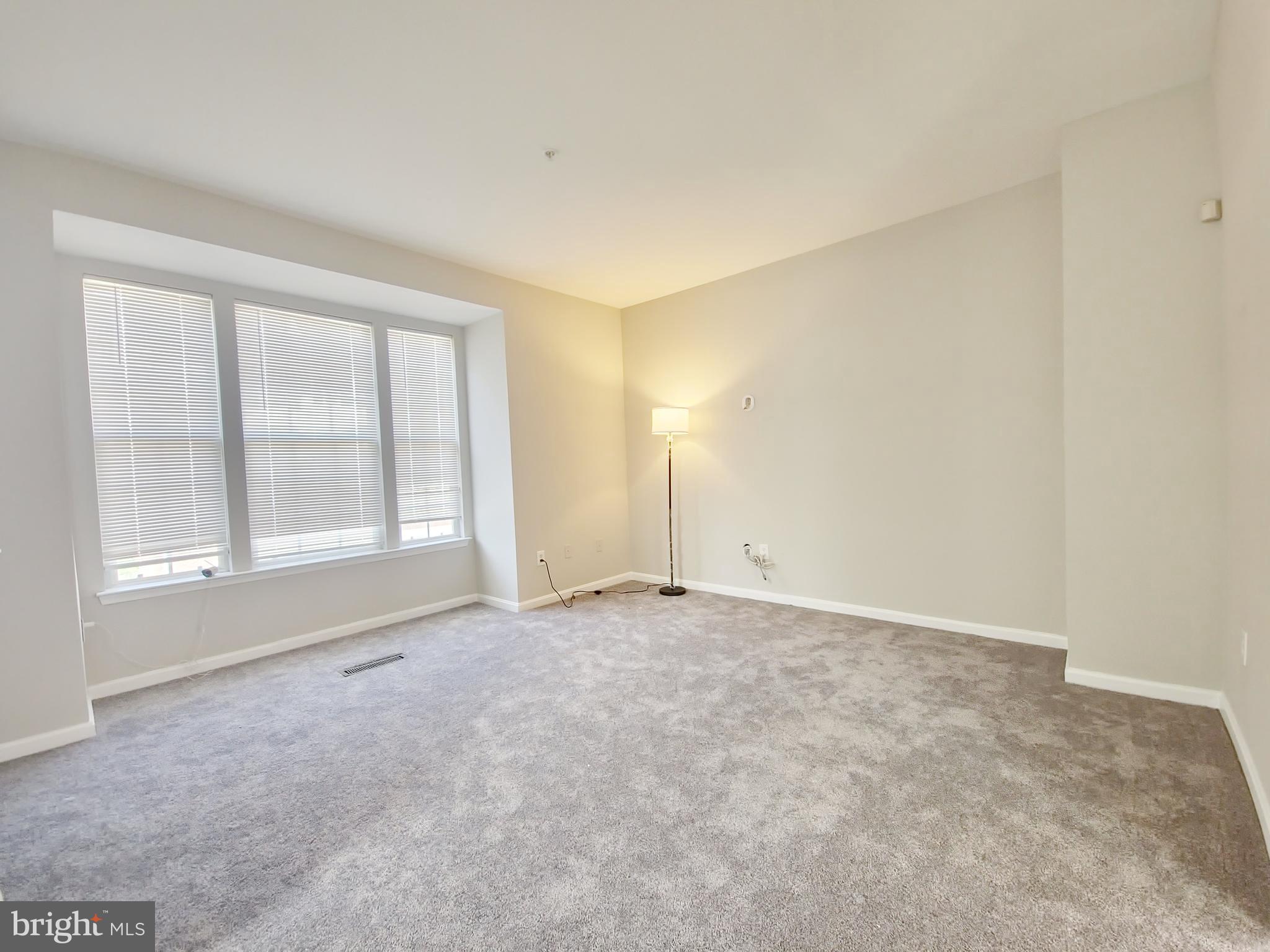 HIGHLAND GATE - Residential Lease