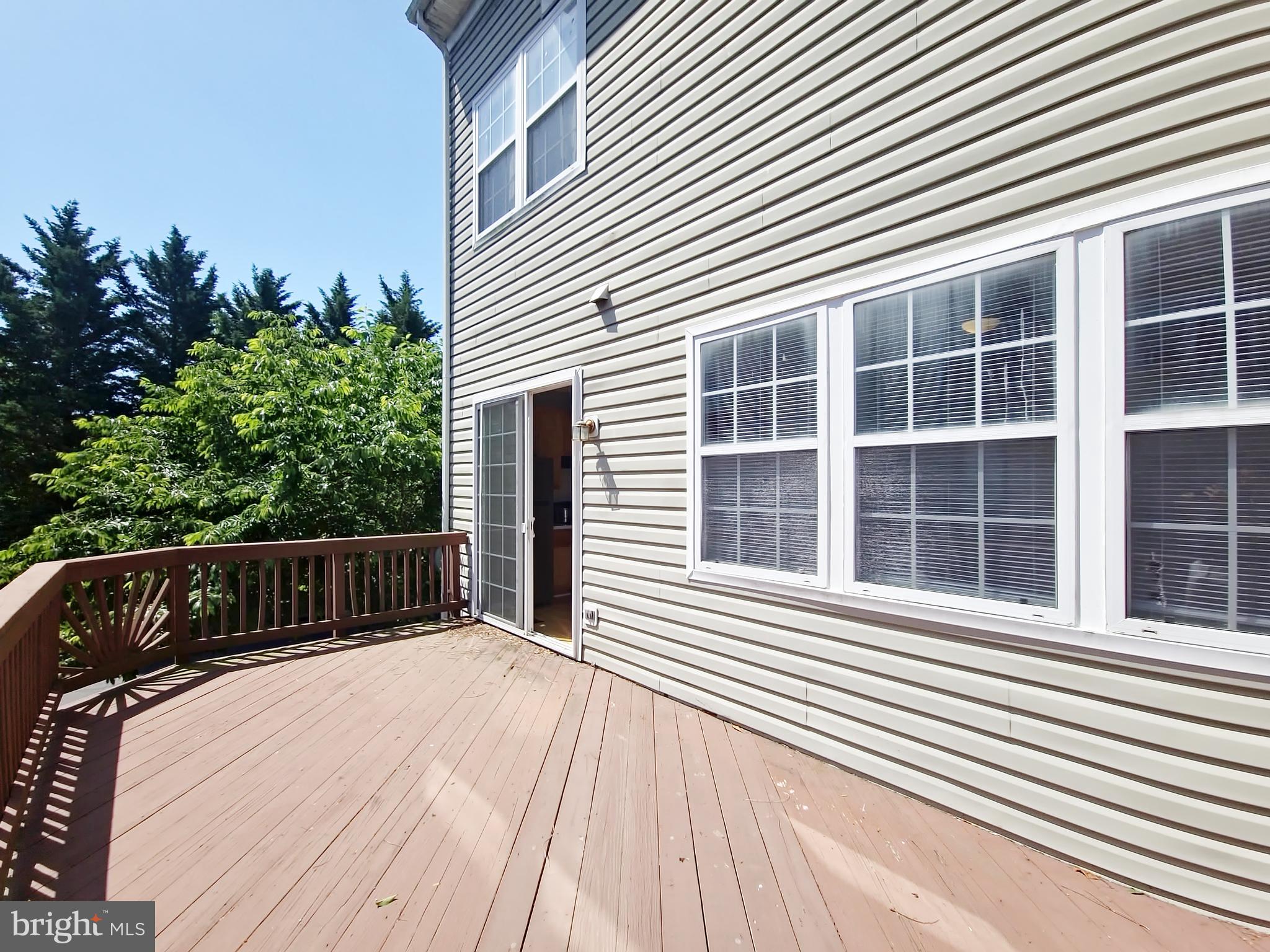 HIGHLAND GATE - Residential Lease