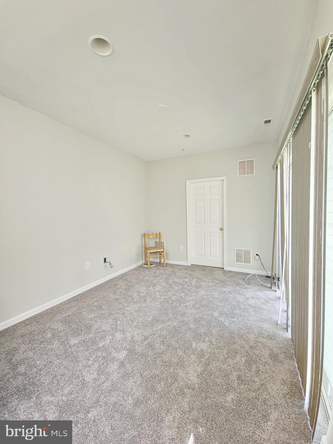 HIGHLAND GATE - Residential Lease