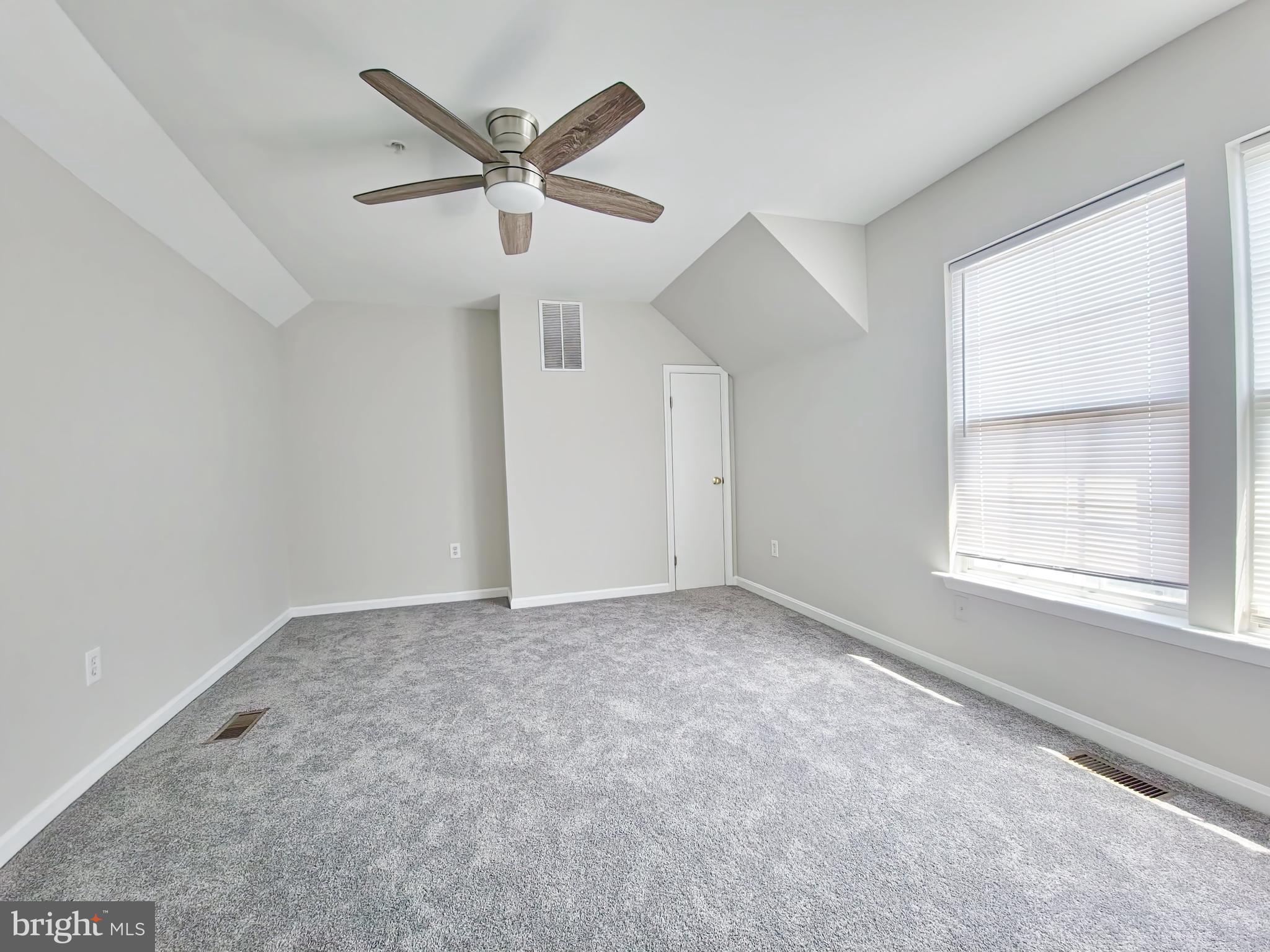 HIGHLAND GATE - Residential Lease