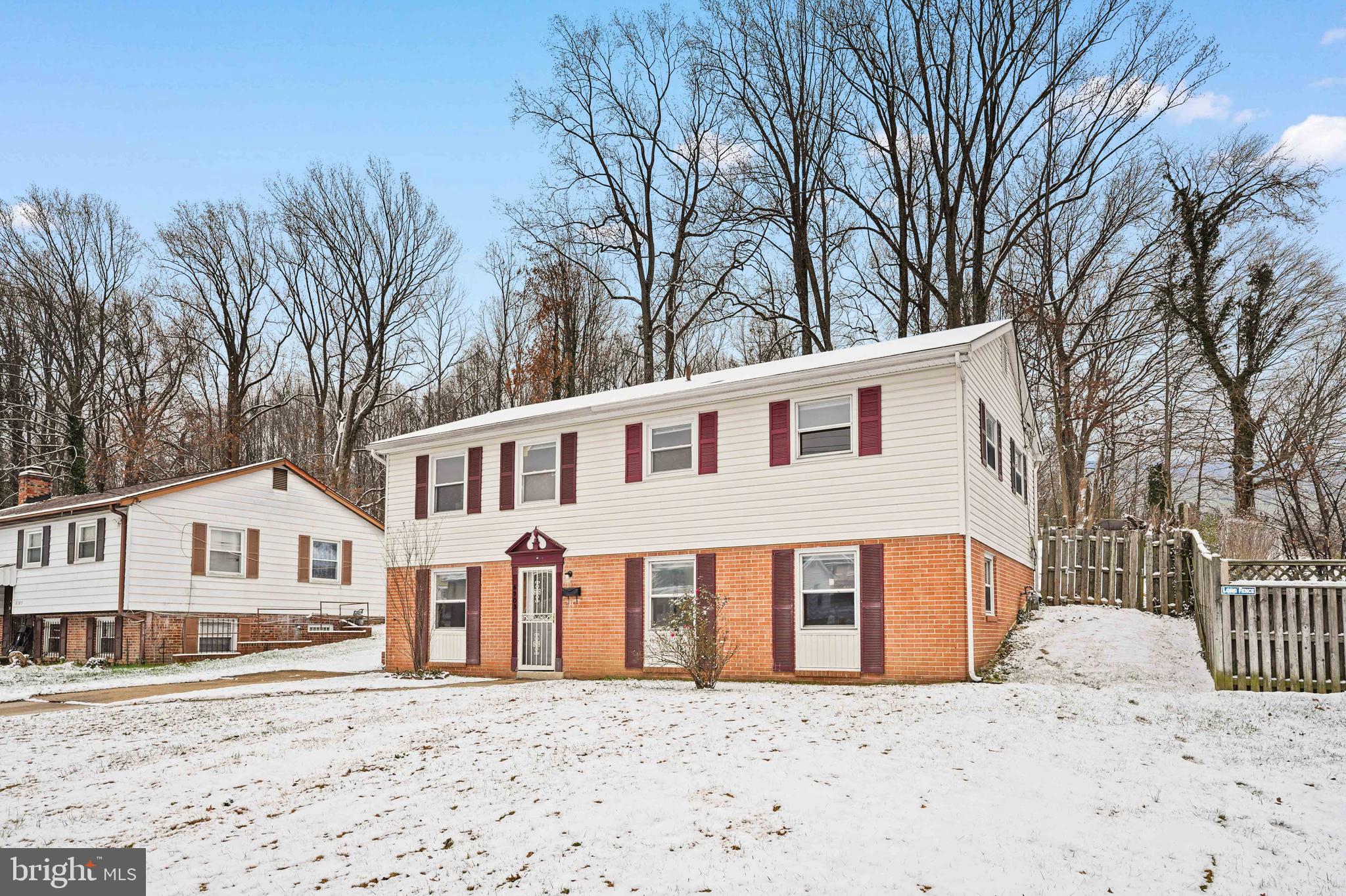 6903 FAWNCREST DRIVE