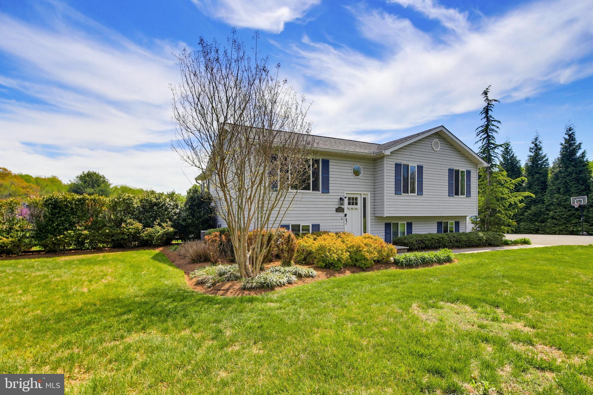 DAVIDSONVILLE - Residential