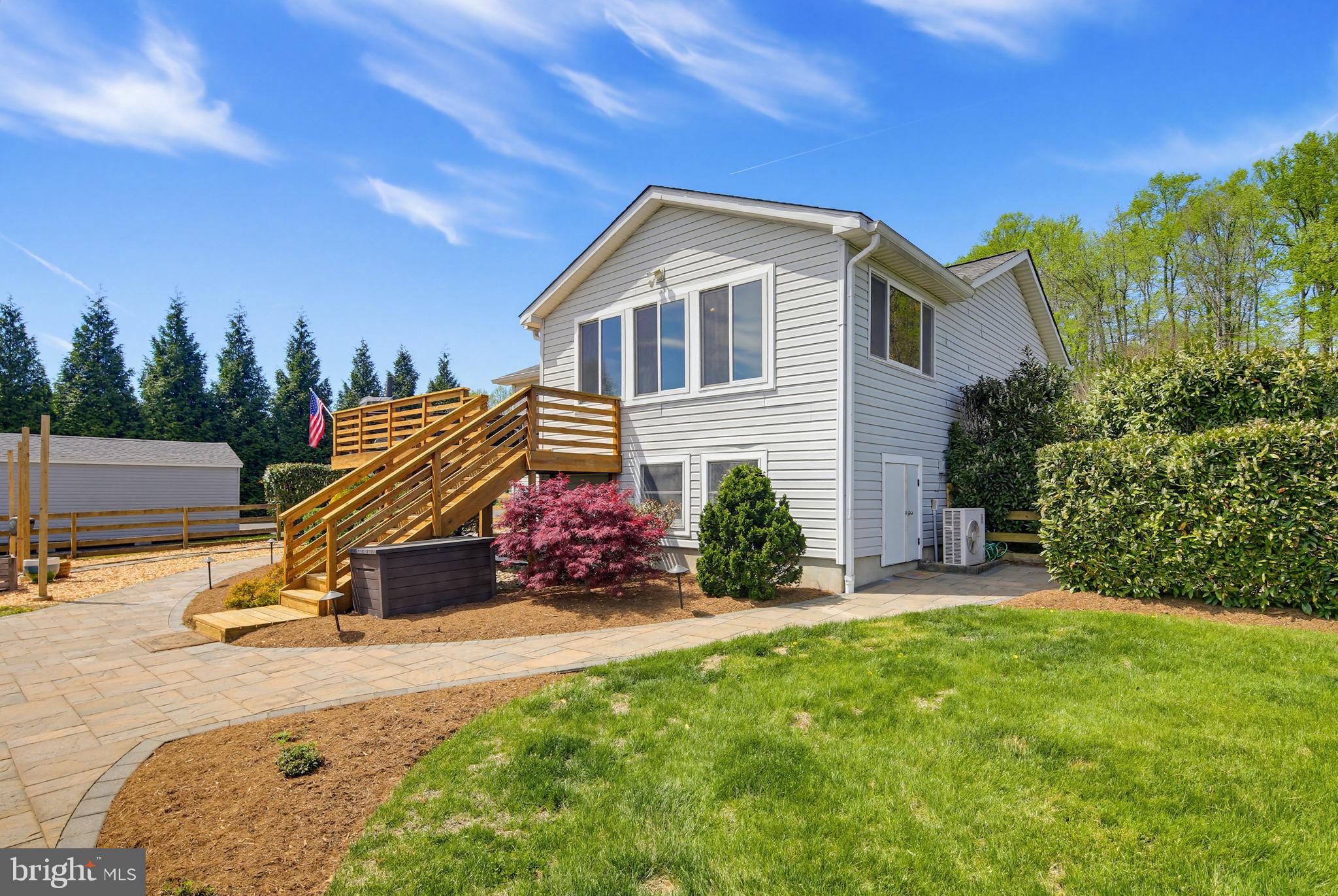 DAVIDSONVILLE - Residential