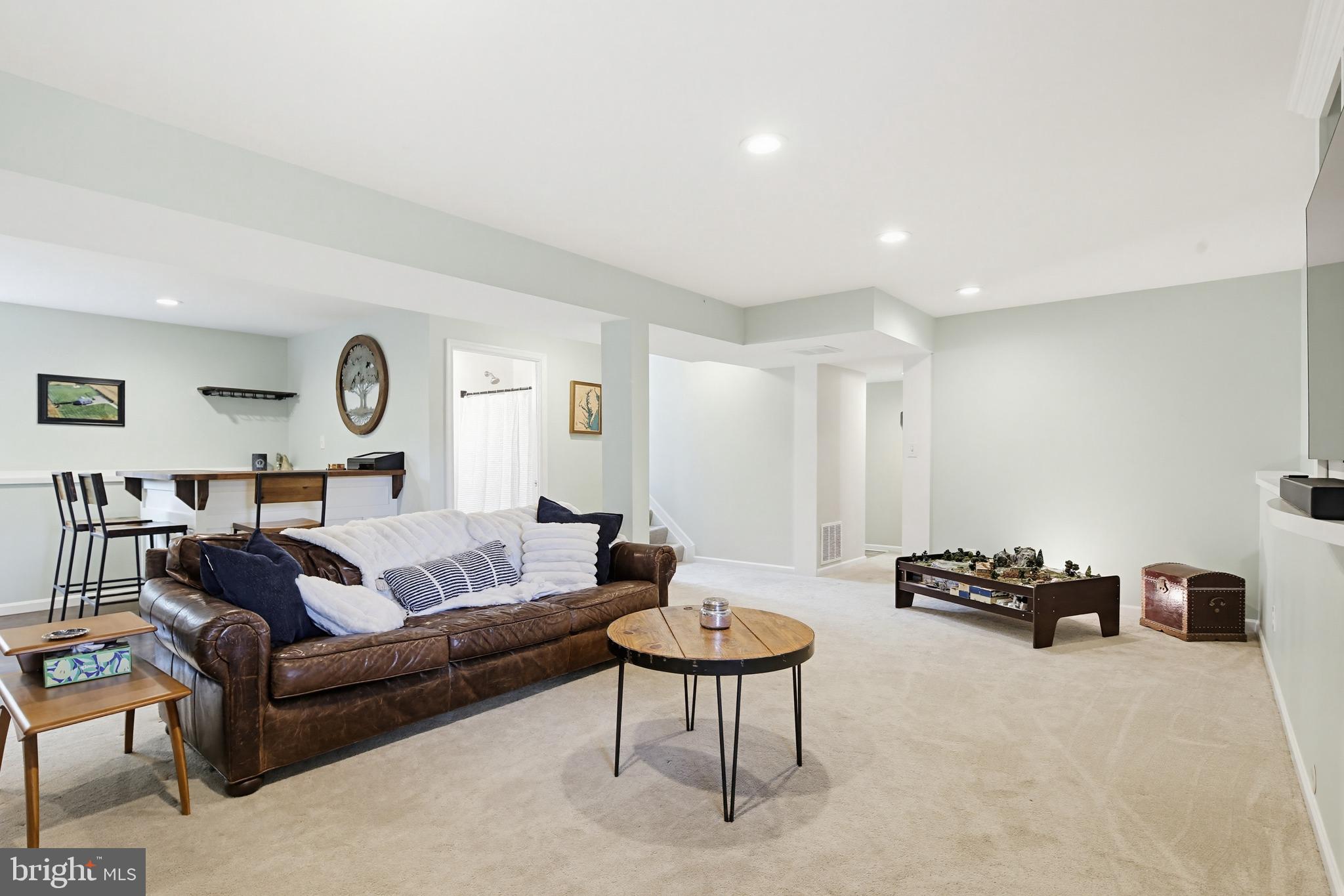 DAVIDSONVILLE - Residential