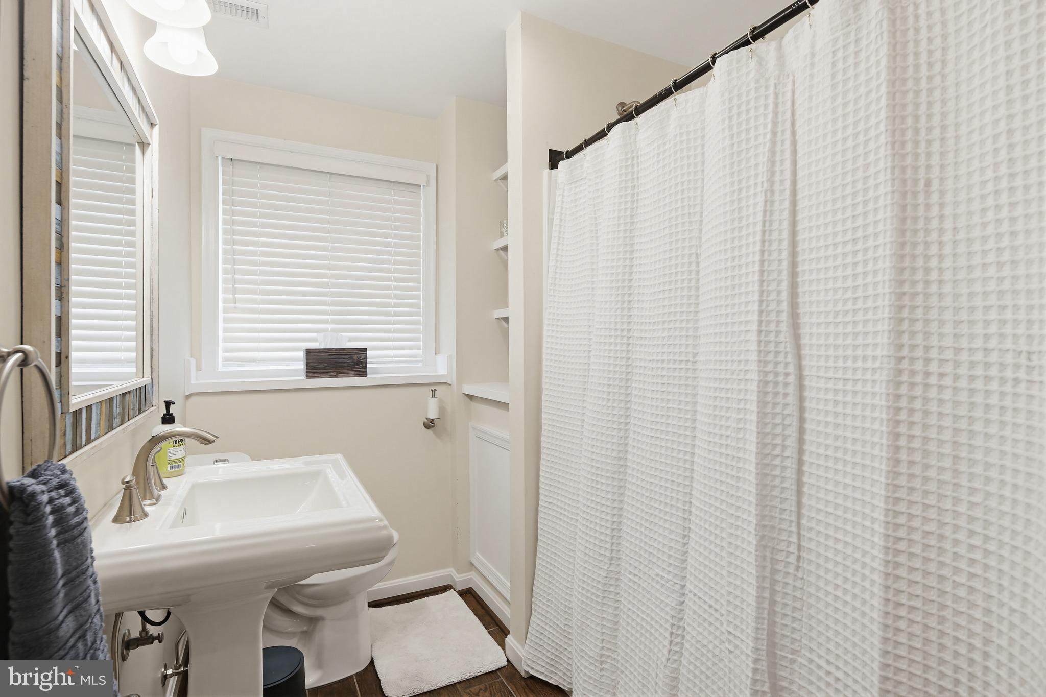 DAVIDSONVILLE - Residential