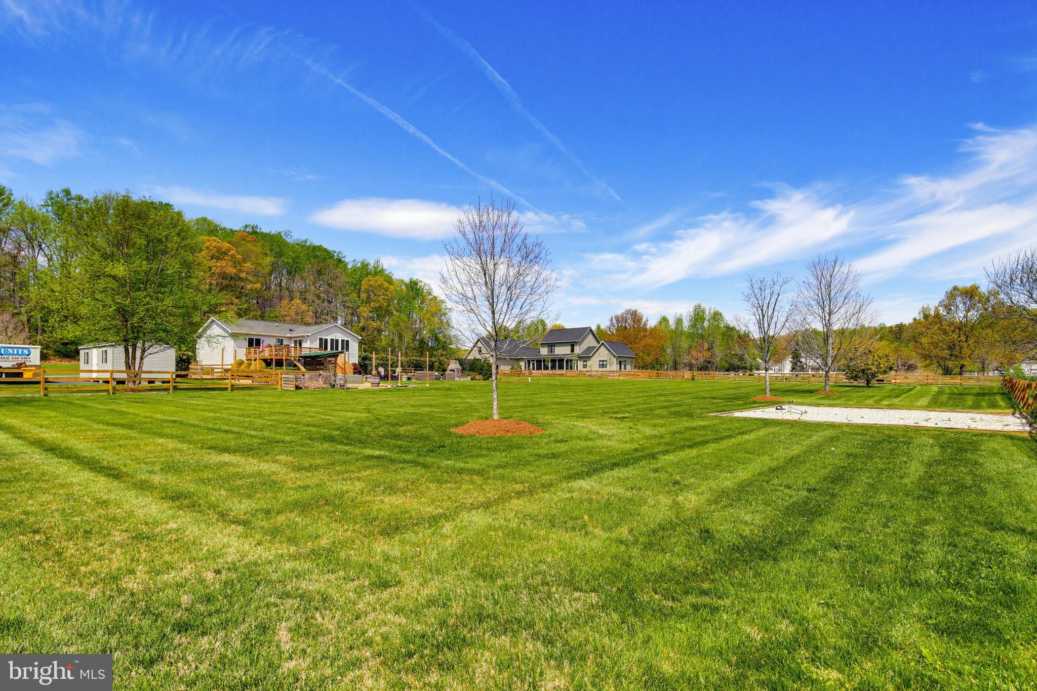 DAVIDSONVILLE - Residential