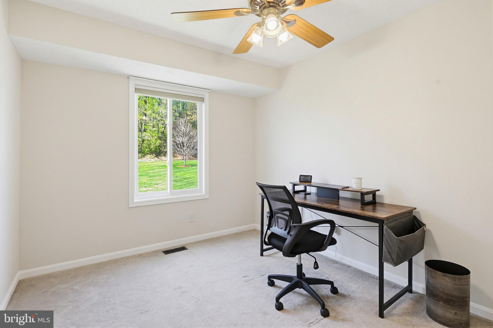 DAVIDSONVILLE - Residential