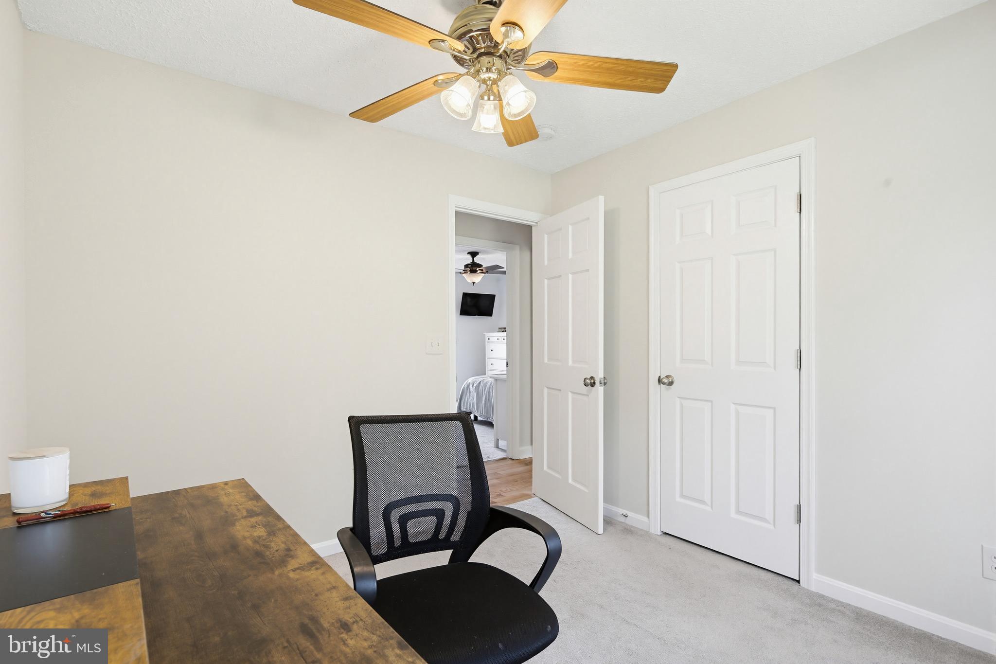 DAVIDSONVILLE - Residential