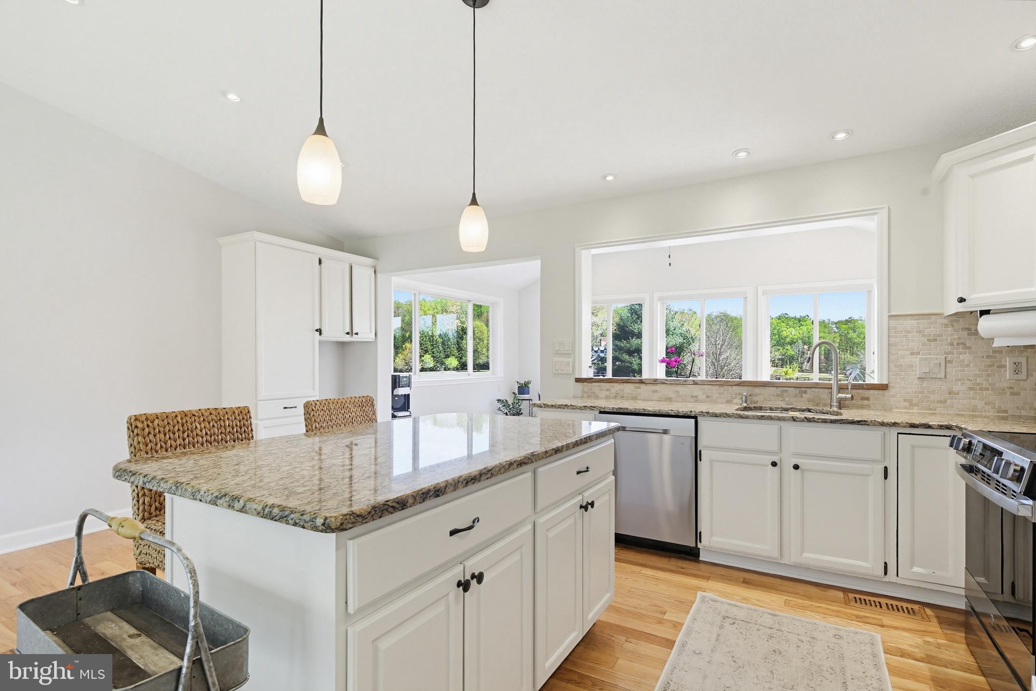 DAVIDSONVILLE - Residential