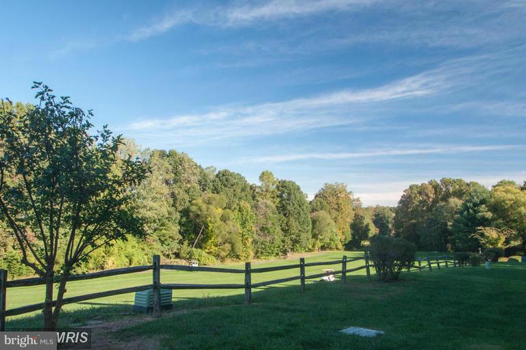 HEIGHTS AT PENDERBROOK - Residential Lease