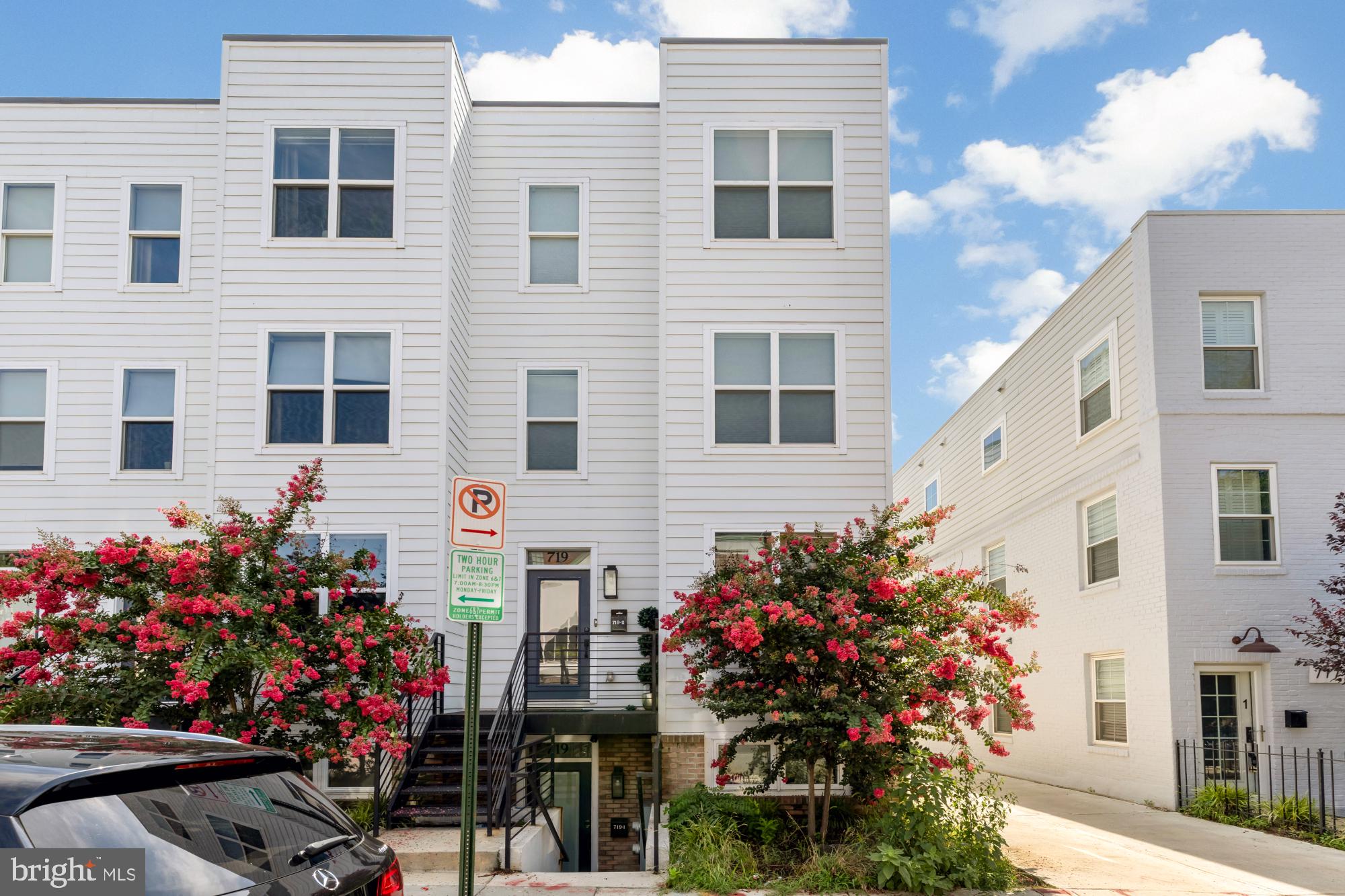 719 18TH STREET NE 719-1