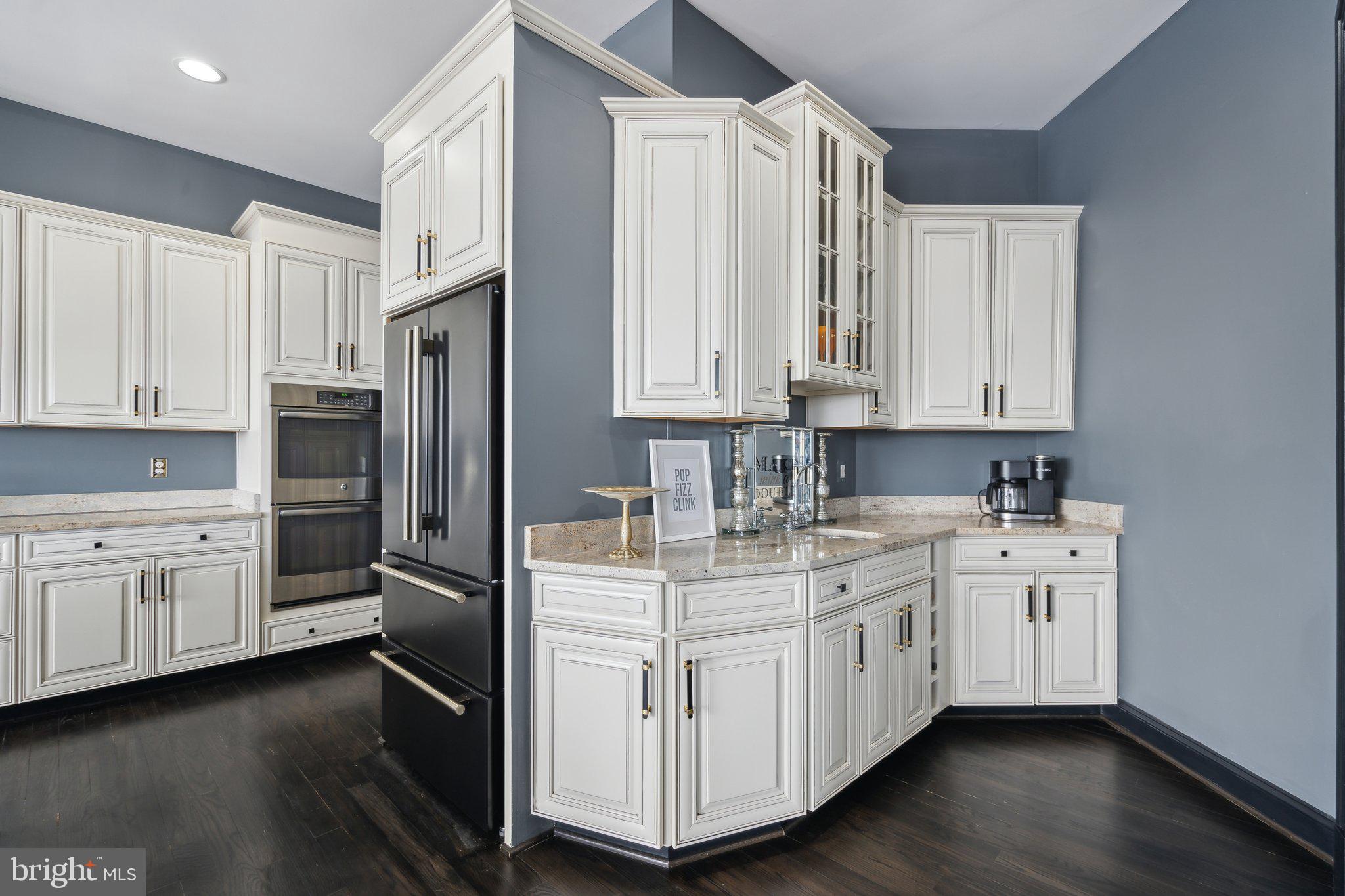 BLACK OAK ESTATES - Residential