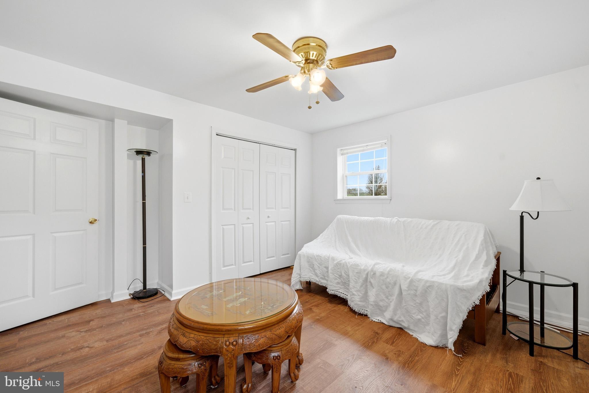 HUNTING CREEK ESTATES - Residential