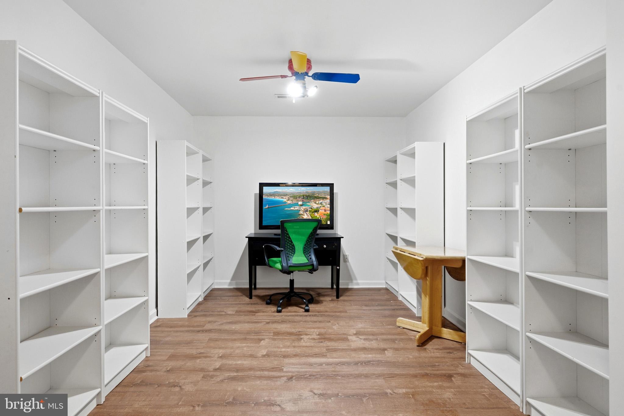 HUNTING CREEK ESTATES - Residential