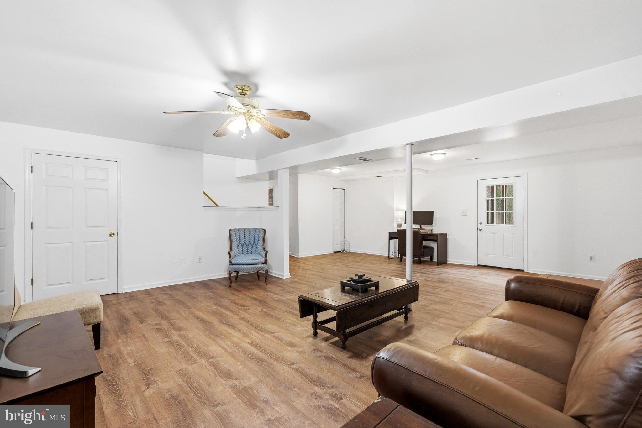 HUNTING CREEK ESTATES - Residential