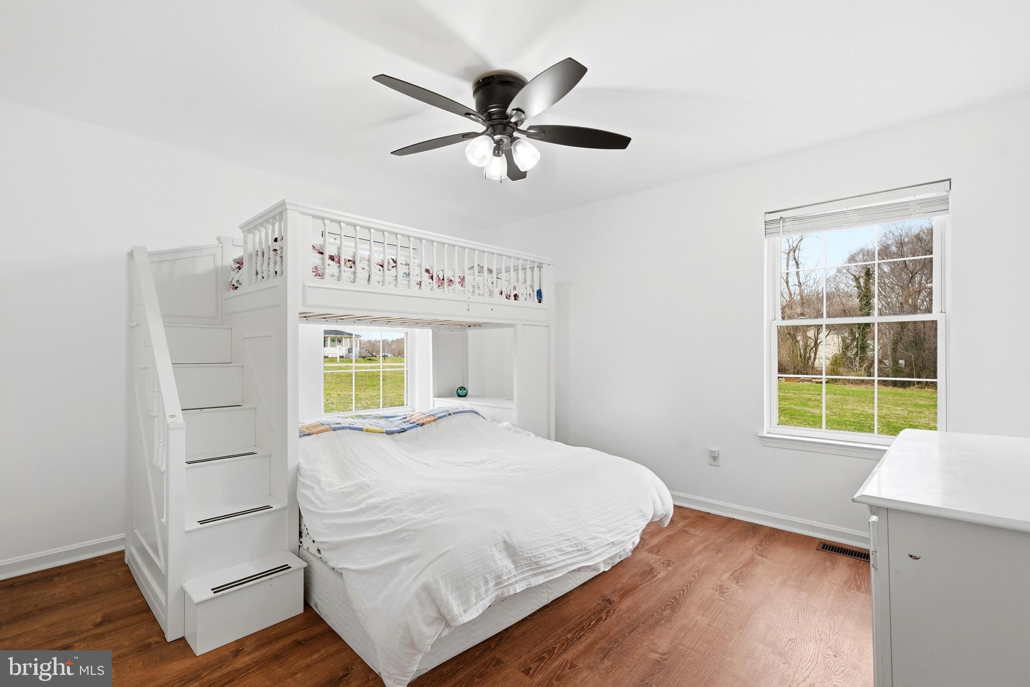 HUNTING CREEK ESTATES - Residential