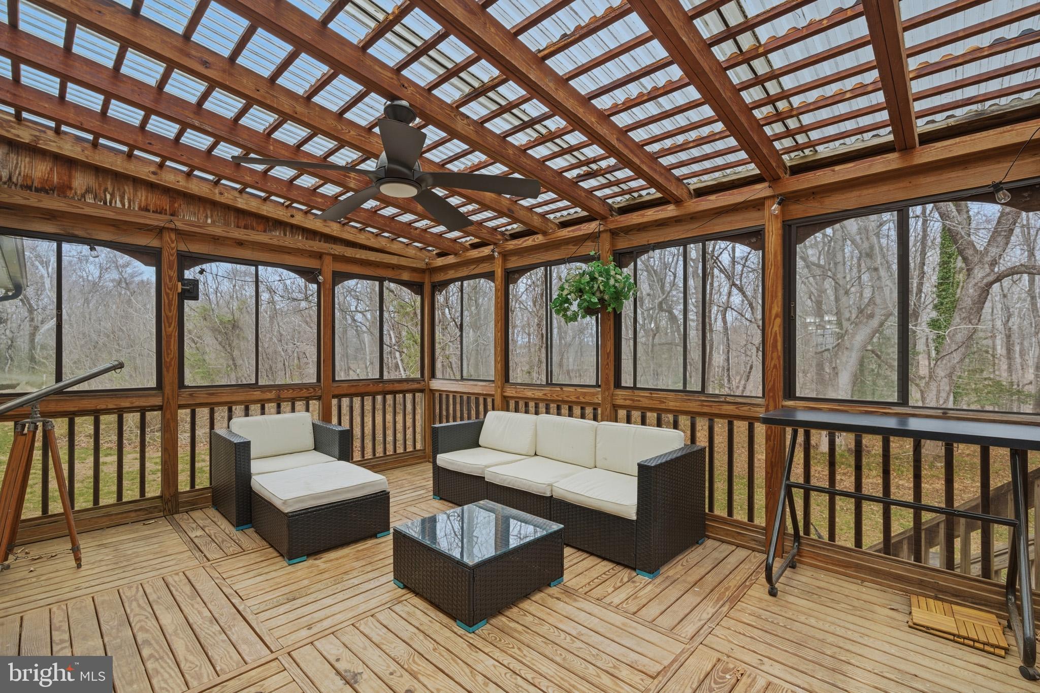 HUNTING CREEK ESTATES - Residential