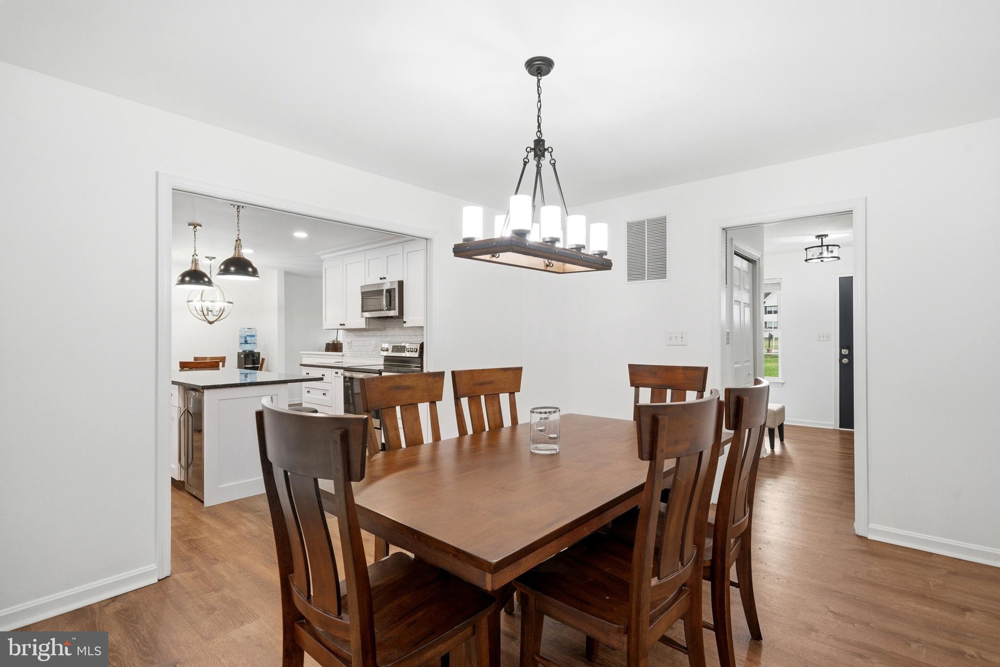 HUNTING CREEK ESTATES - Residential