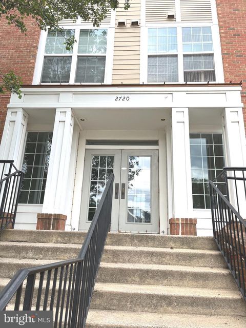 2720 BELLFOREST COURT 201 VIENNA VA 22180
