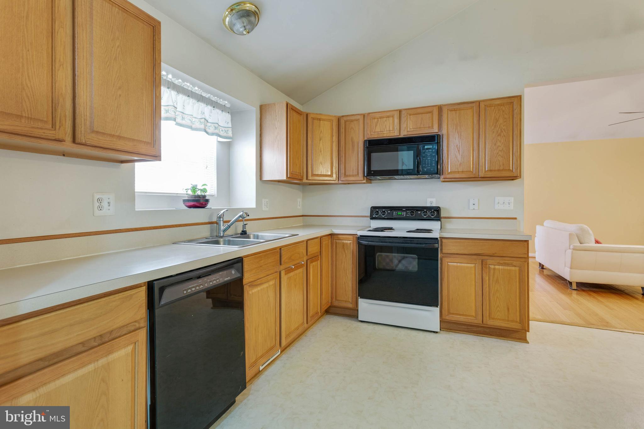 STAFFORD HEIGHTS - Residential