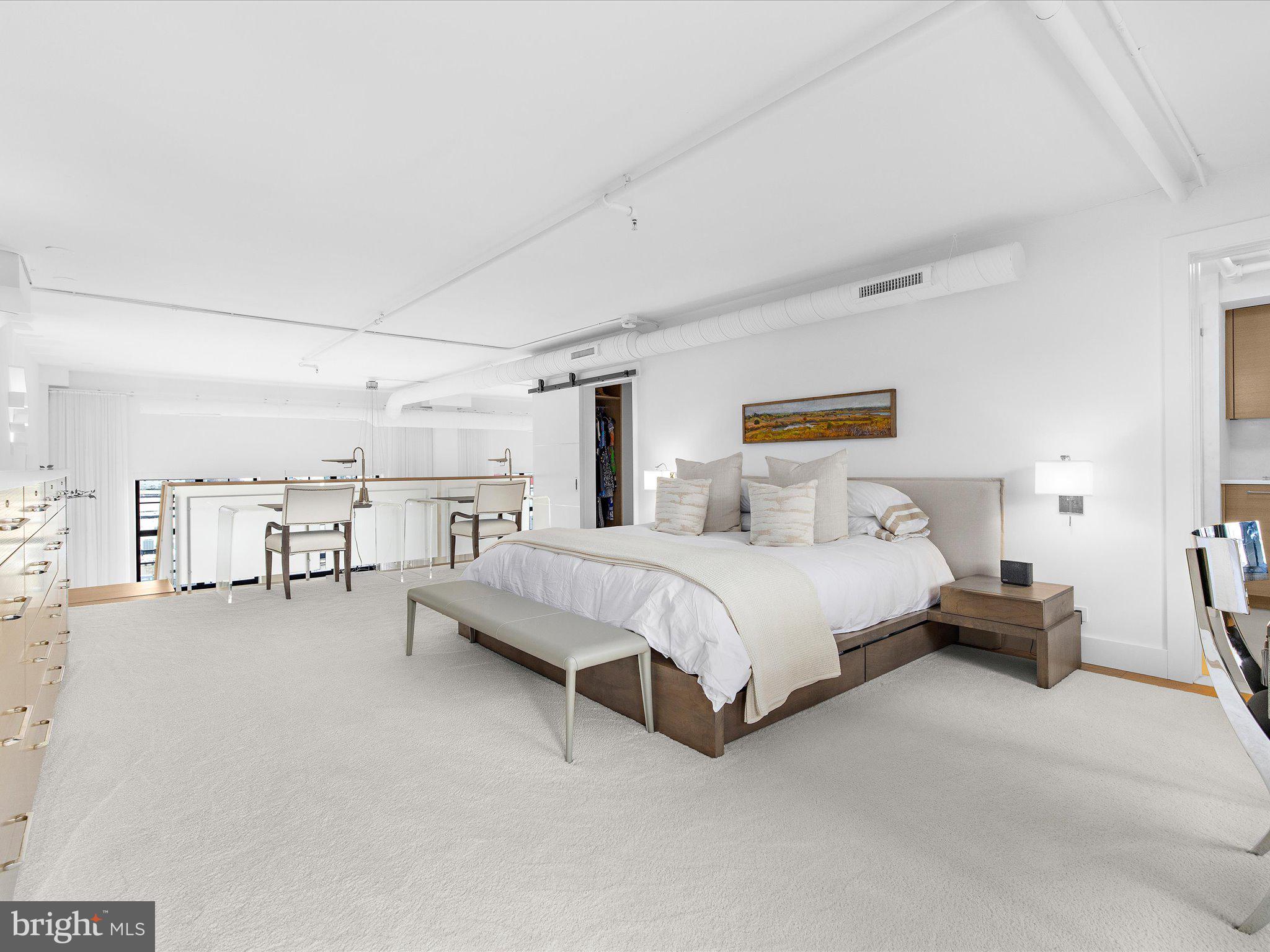 LITTLE ITALY - Residential