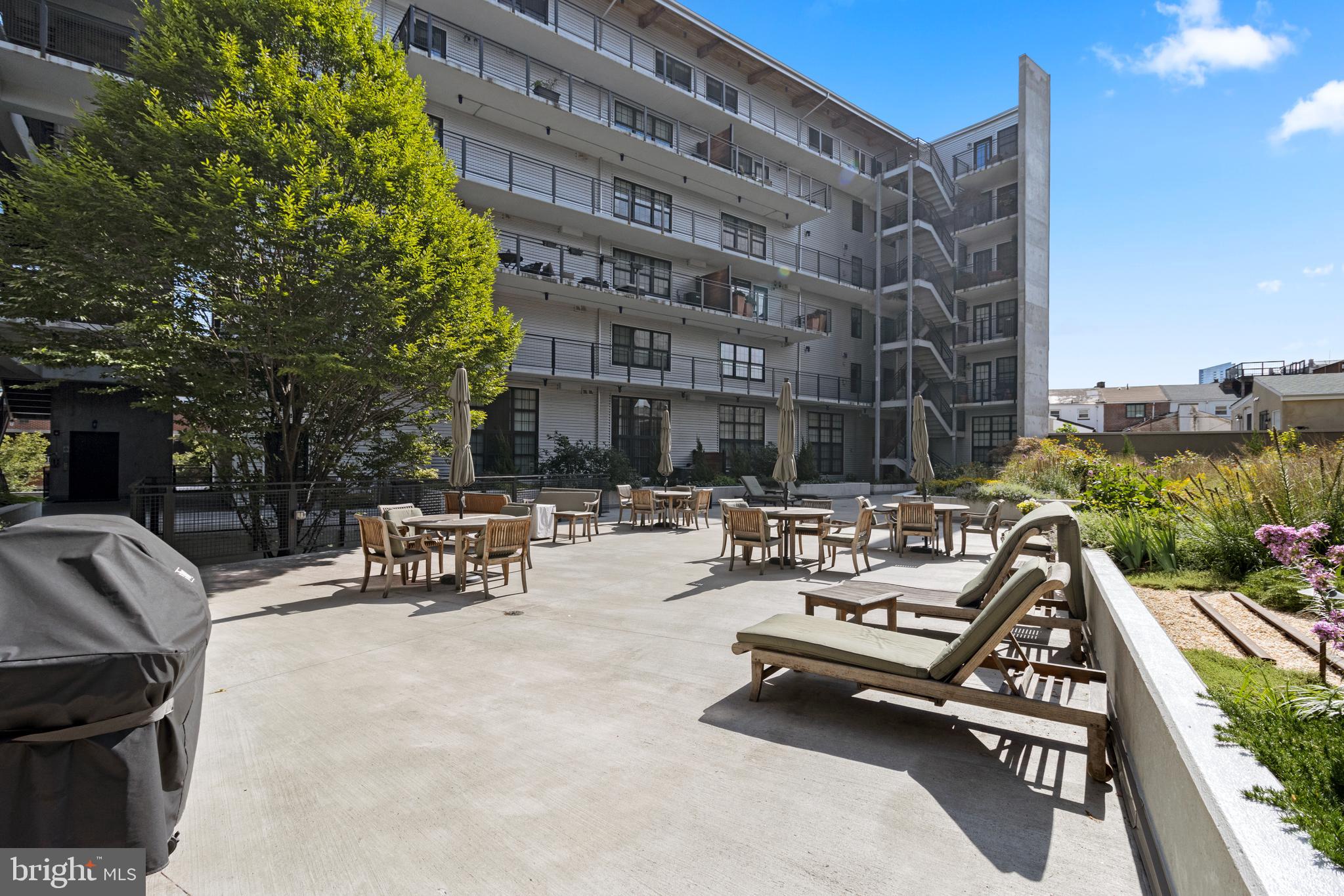 LITTLE ITALY - Residential