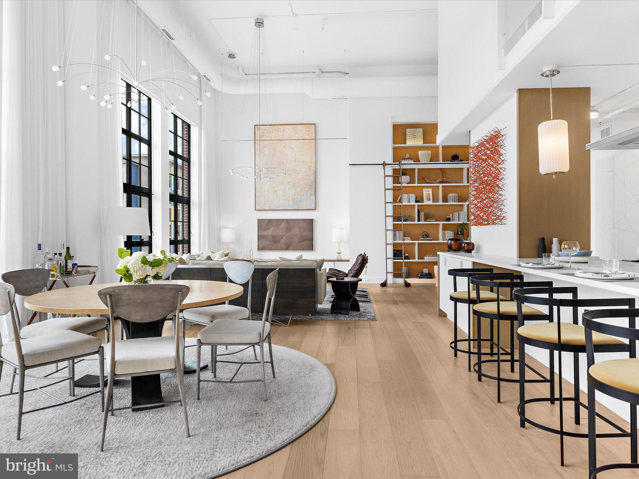 LITTLE ITALY - Residential