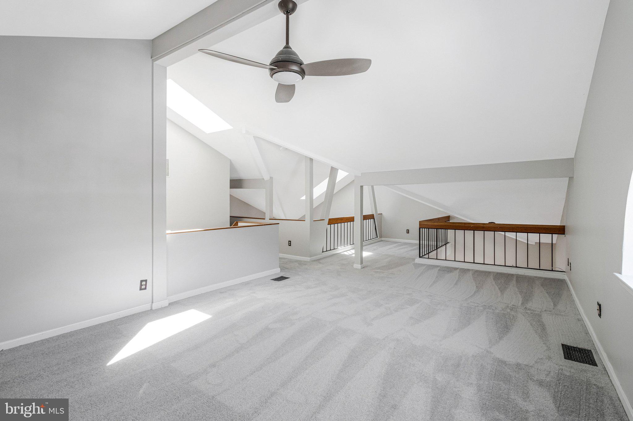 CLEVELAND PARK - Residential
