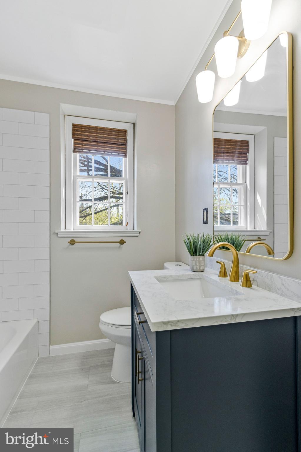 CLEVELAND PARK - Residential