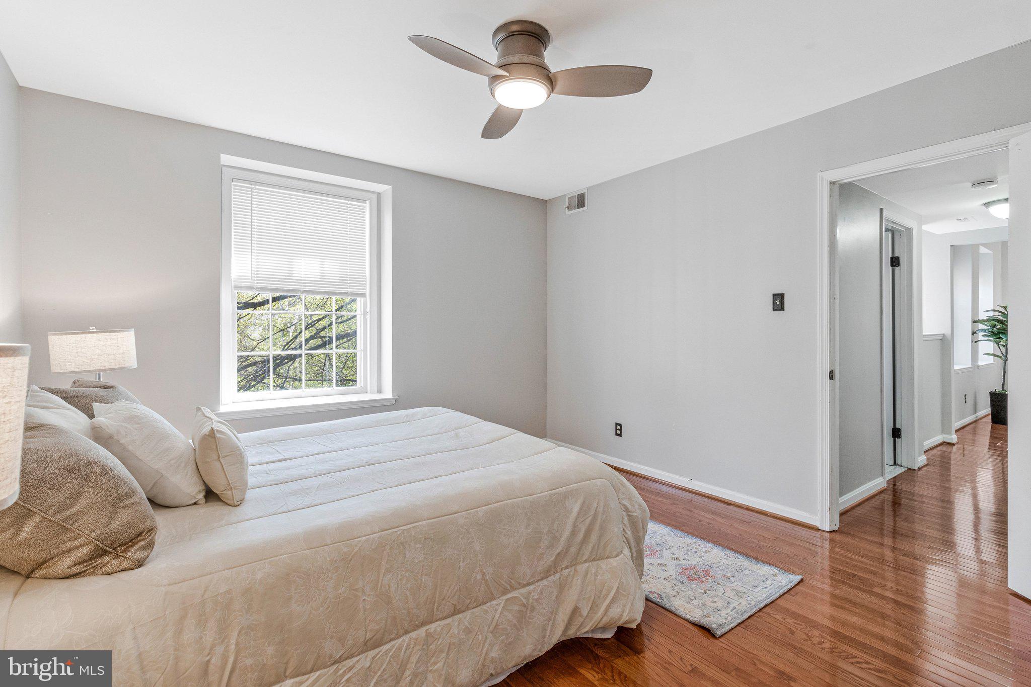 CLEVELAND PARK - Residential