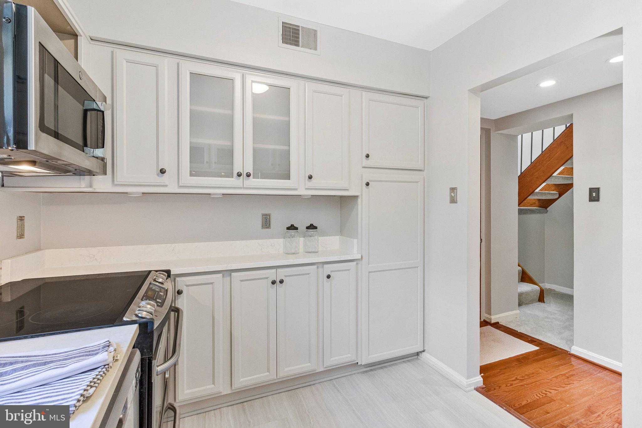 CLEVELAND PARK - Residential